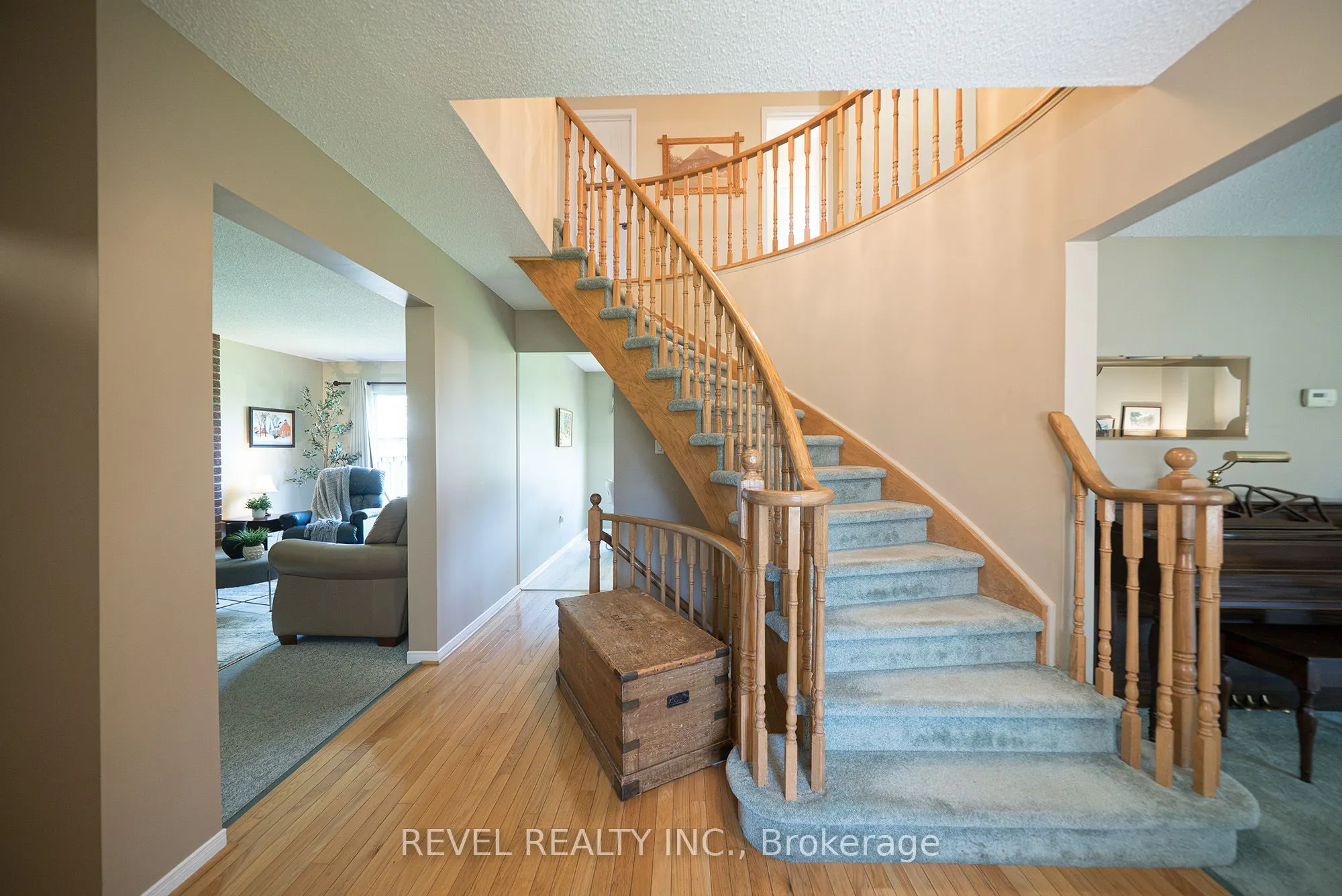 54 Dante Crescent