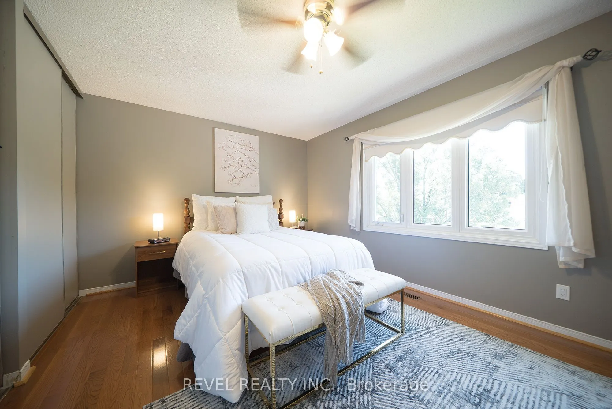 54 Dante Crescent