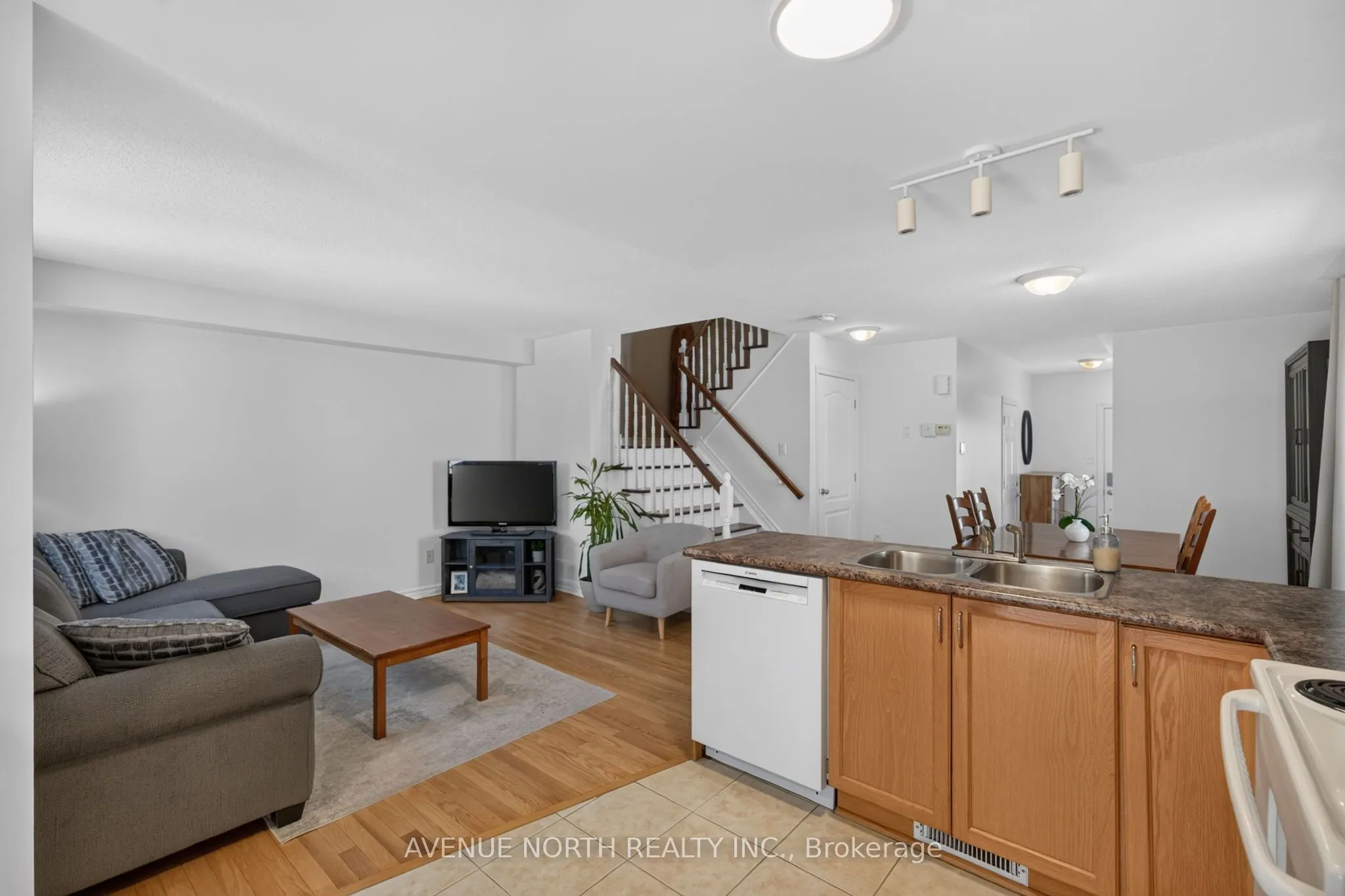 4223 Kelly Farm Drive