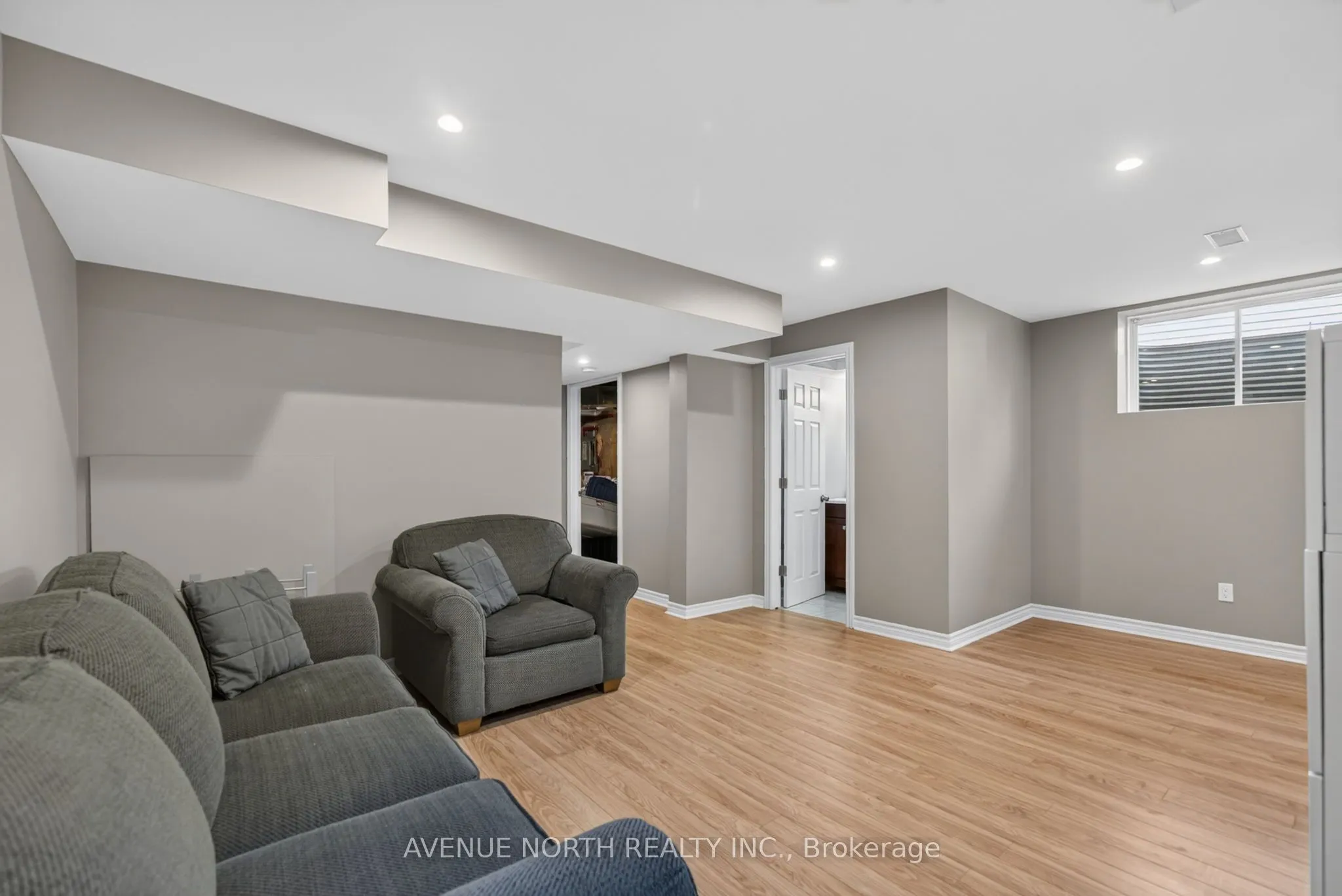 4223 Kelly Farm Drive