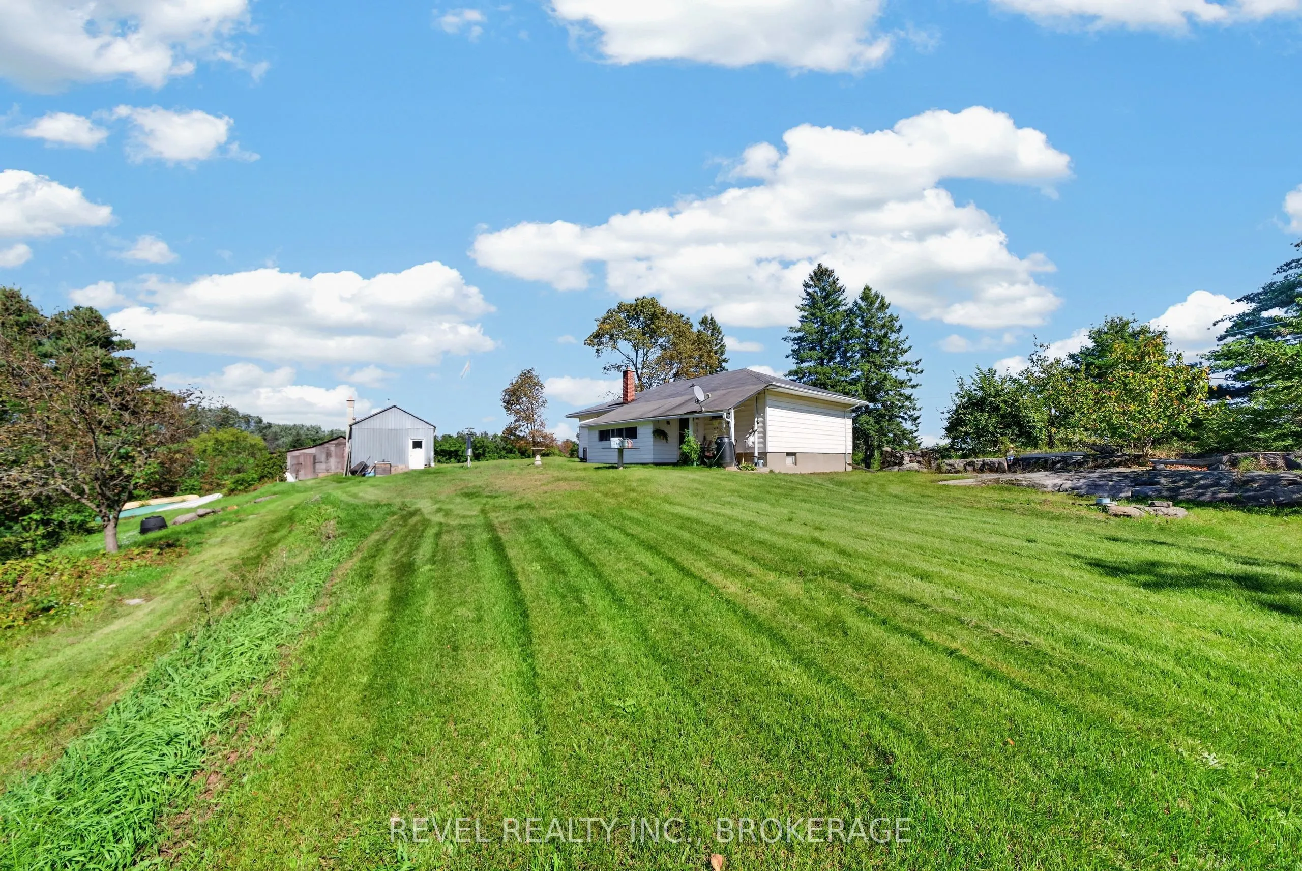 4258 Hwy 15