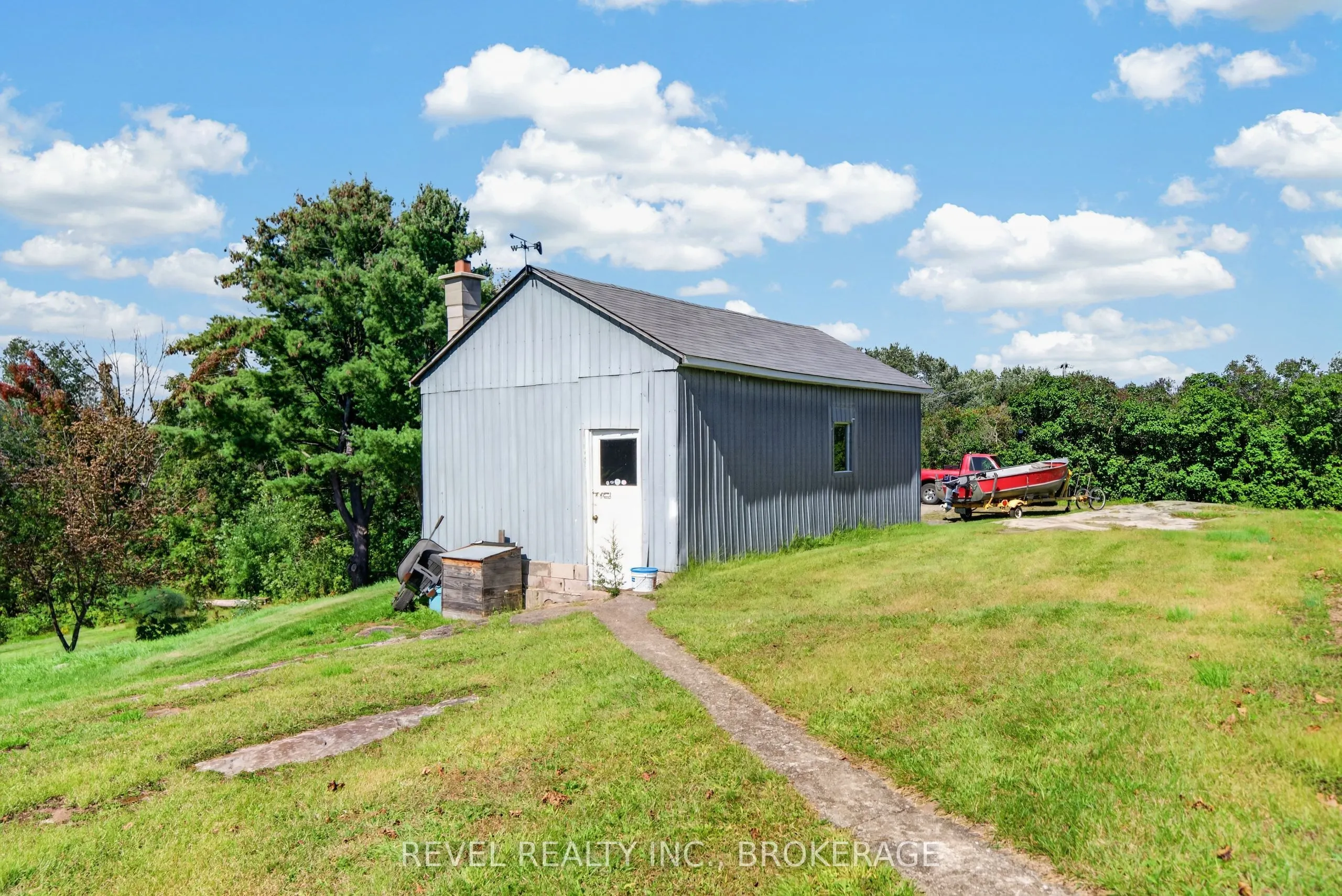 4258 Hwy 15