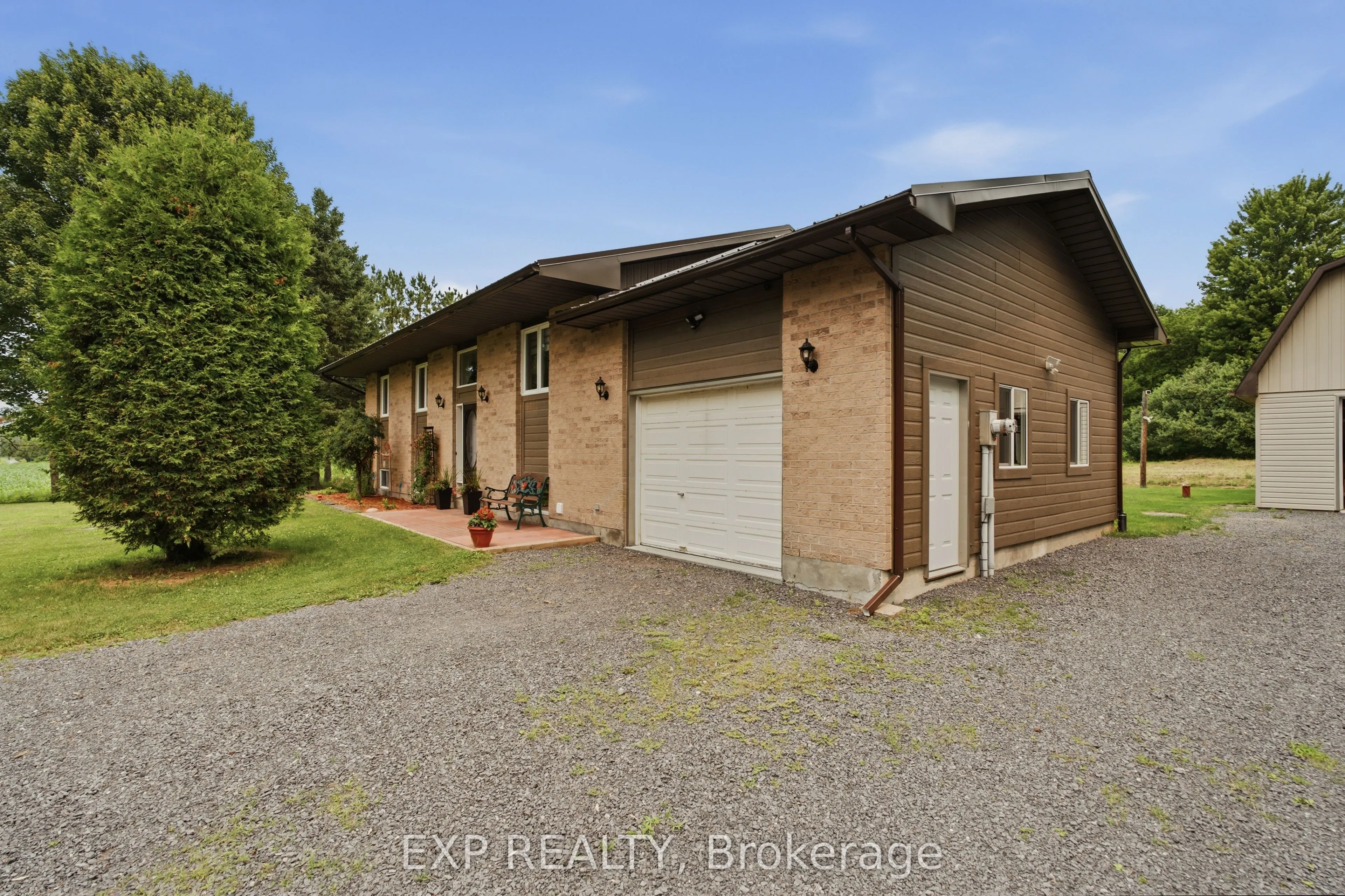 1445 DU LAC Road