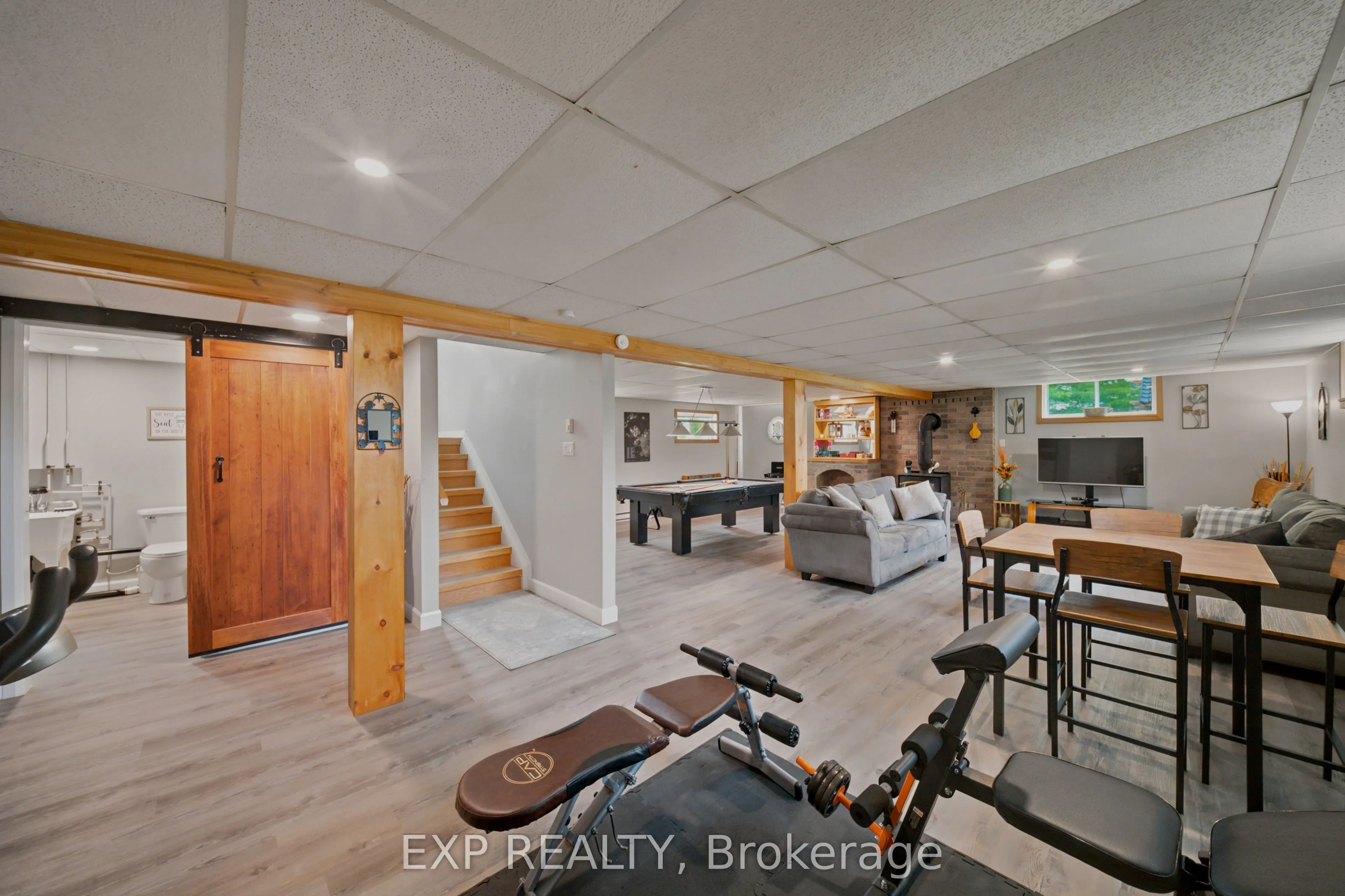 1445 DU LAC Road