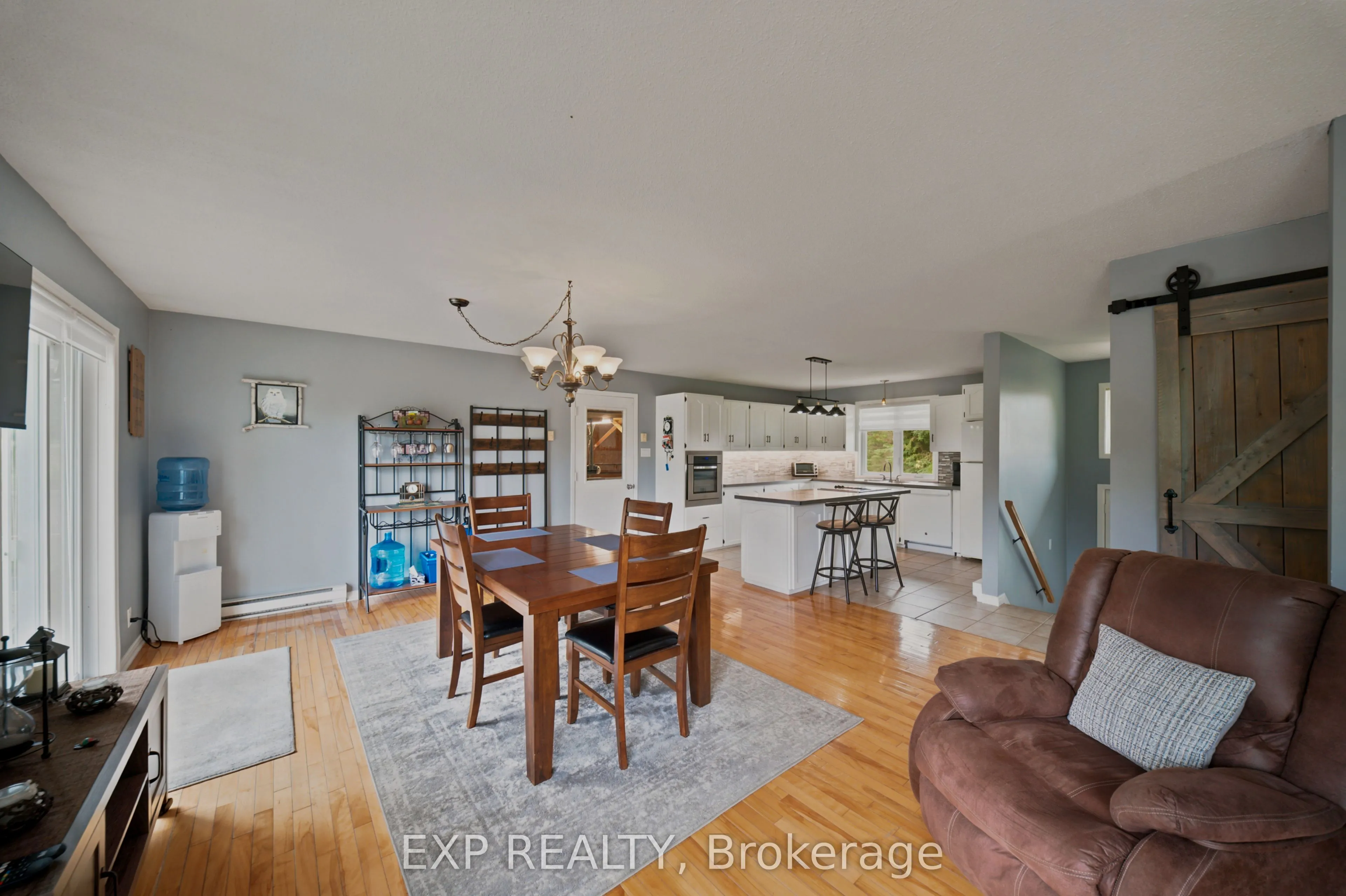 1445 DU LAC Road