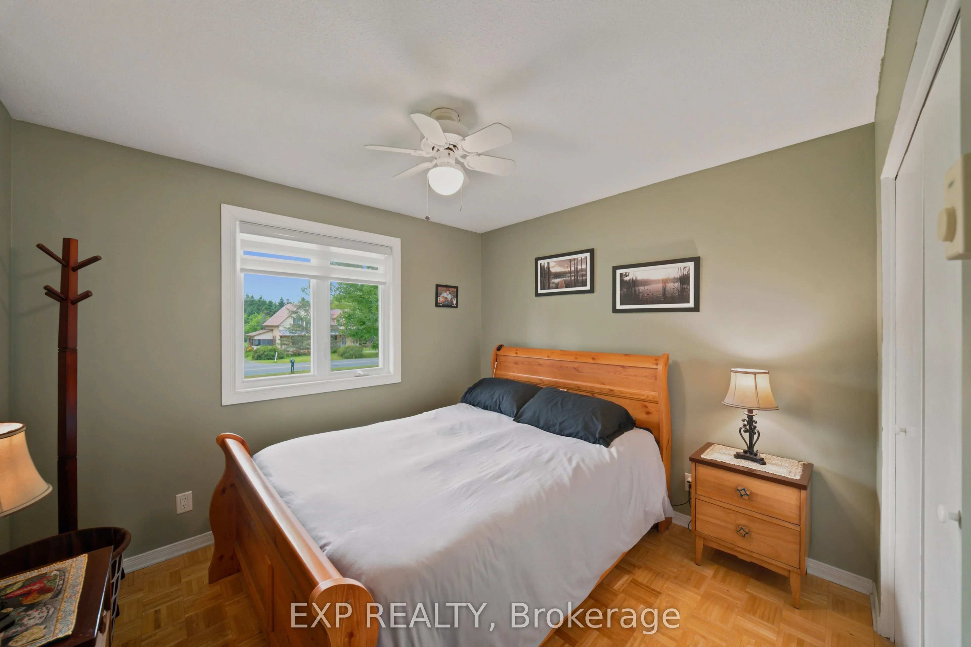 1445 DU LAC Road