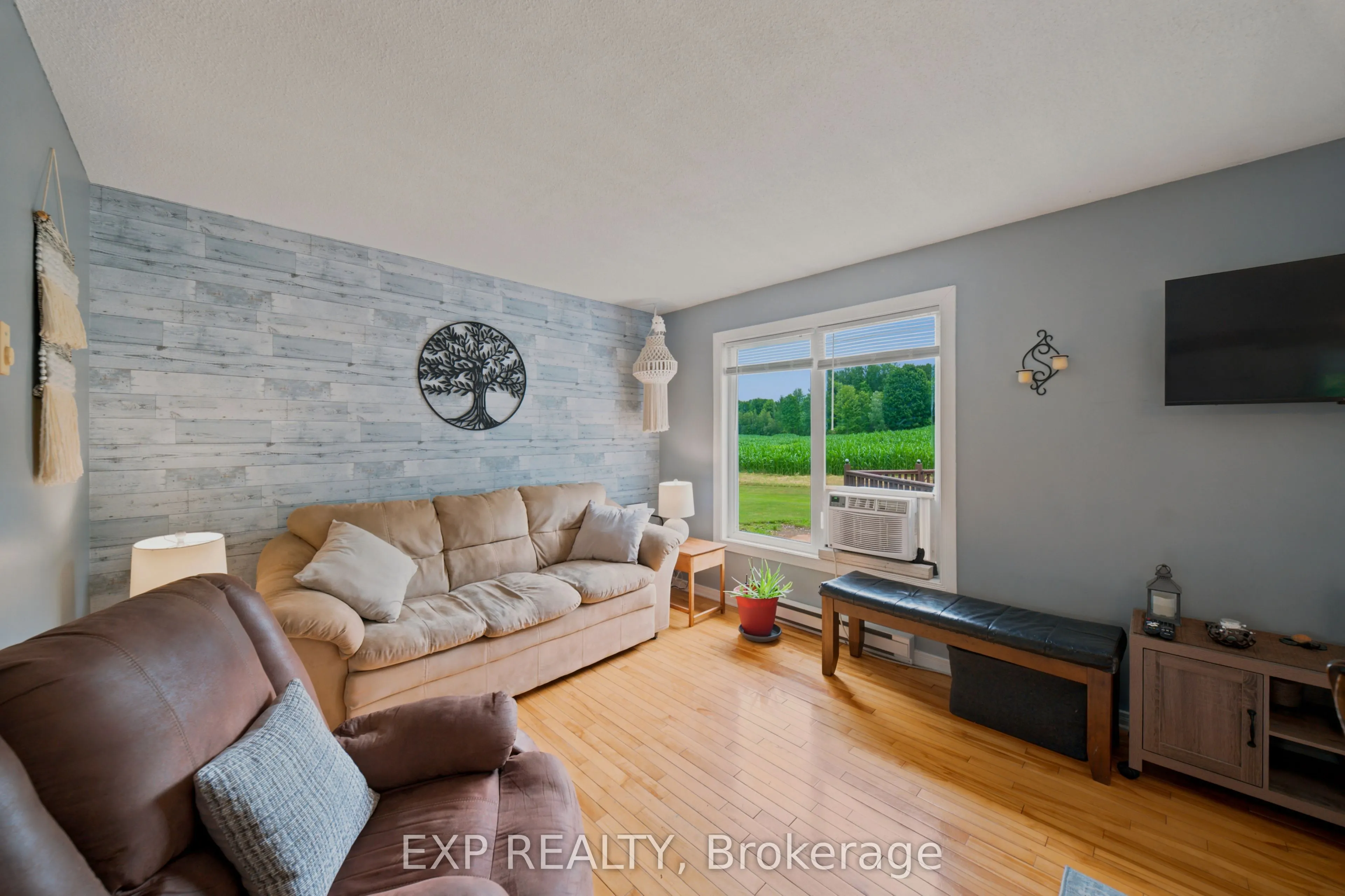 1445 DU LAC Road