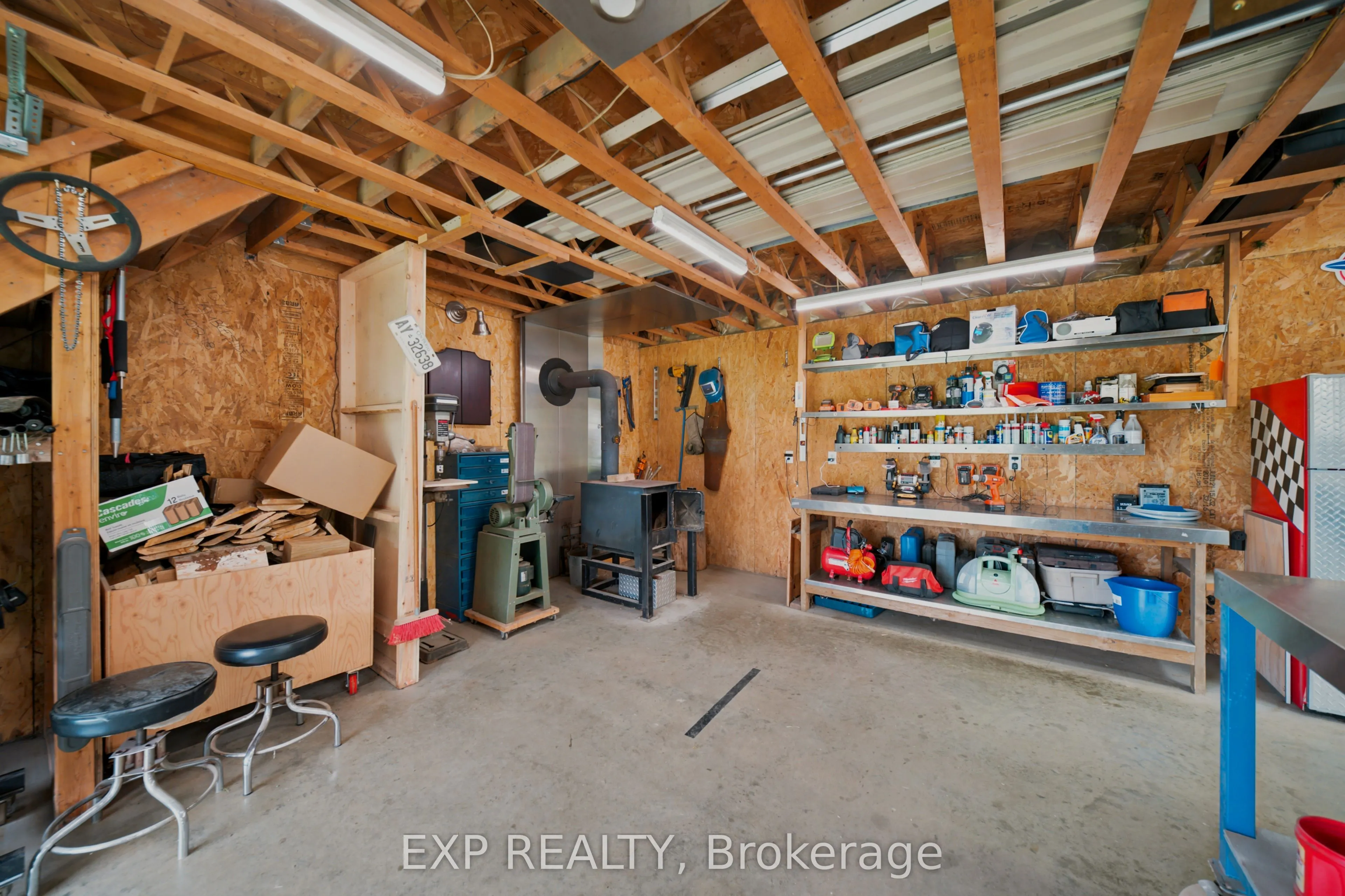 1445 DU LAC Road