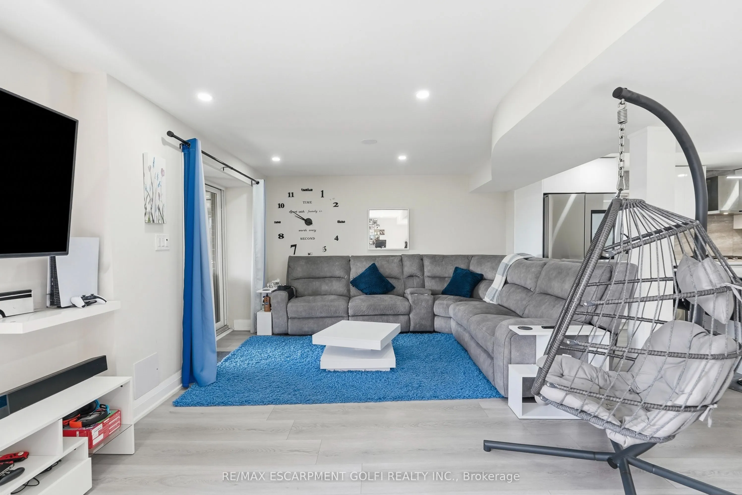 59 Greti Drive