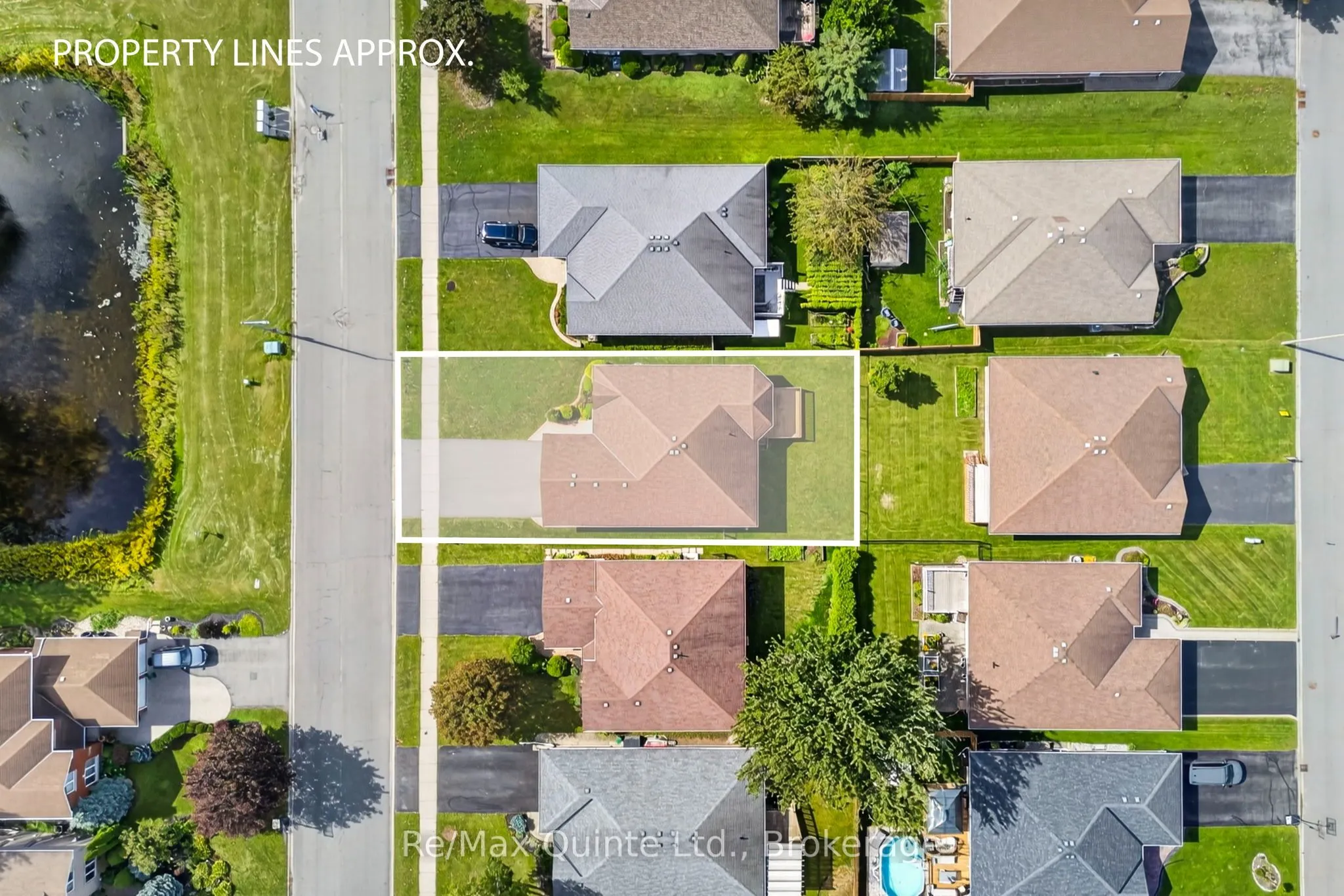 26 Oak Ridge Boulevard