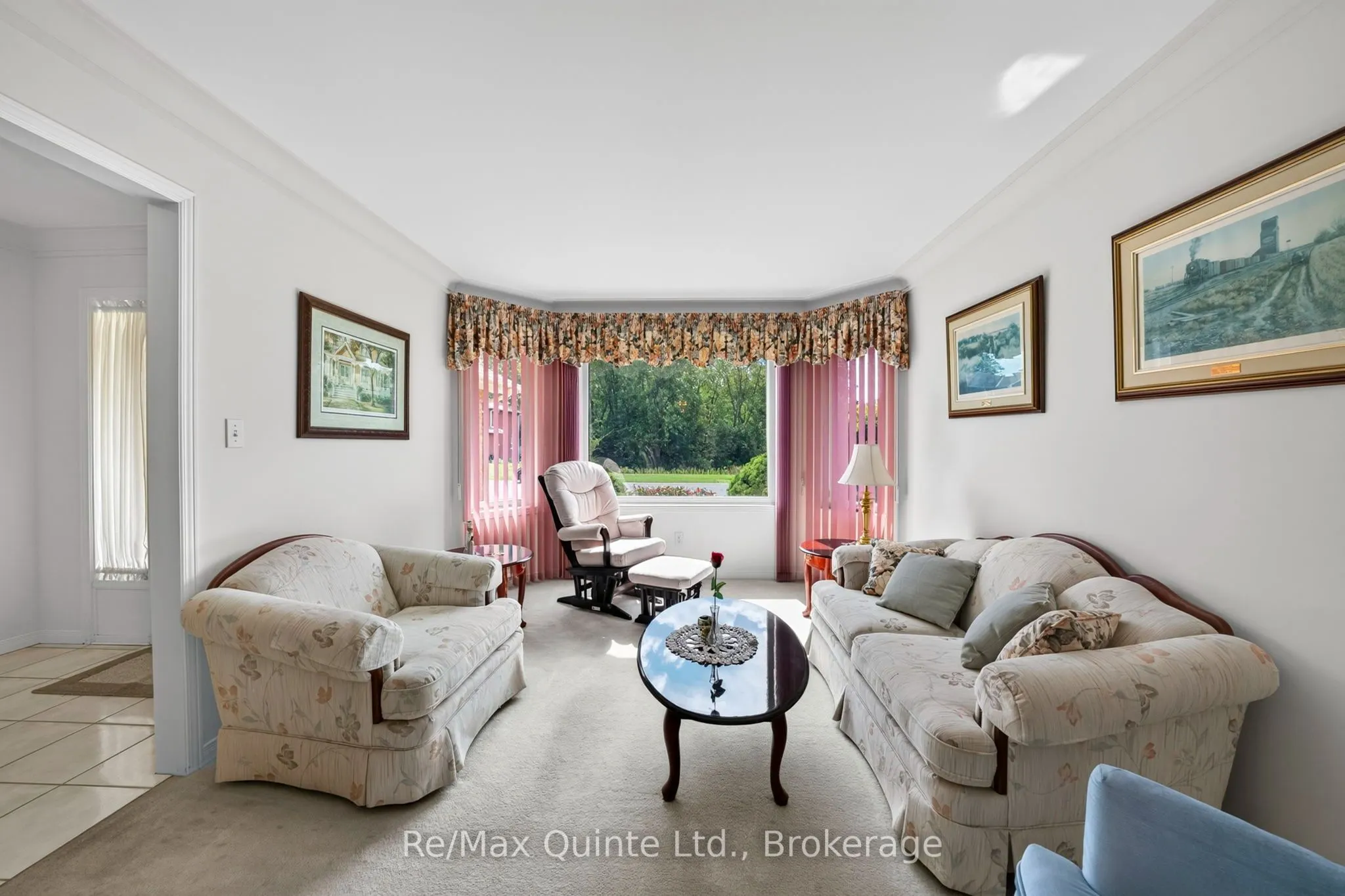 26 Oak Ridge Boulevard