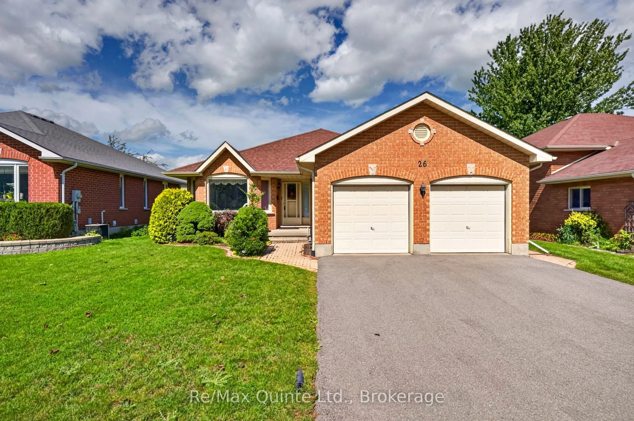 26 Oak Ridge Boulevard