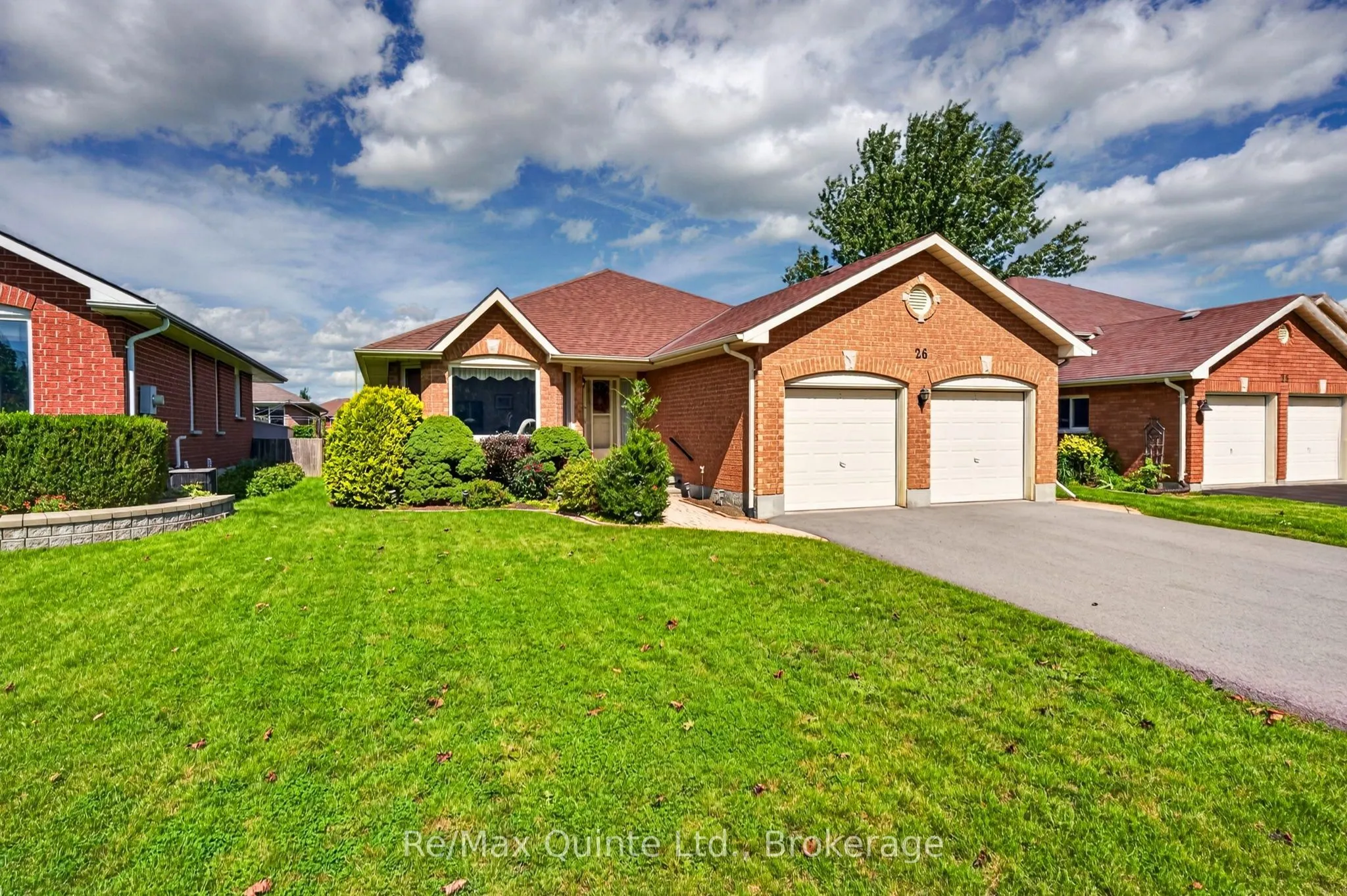 26 Oak Ridge Boulevard
