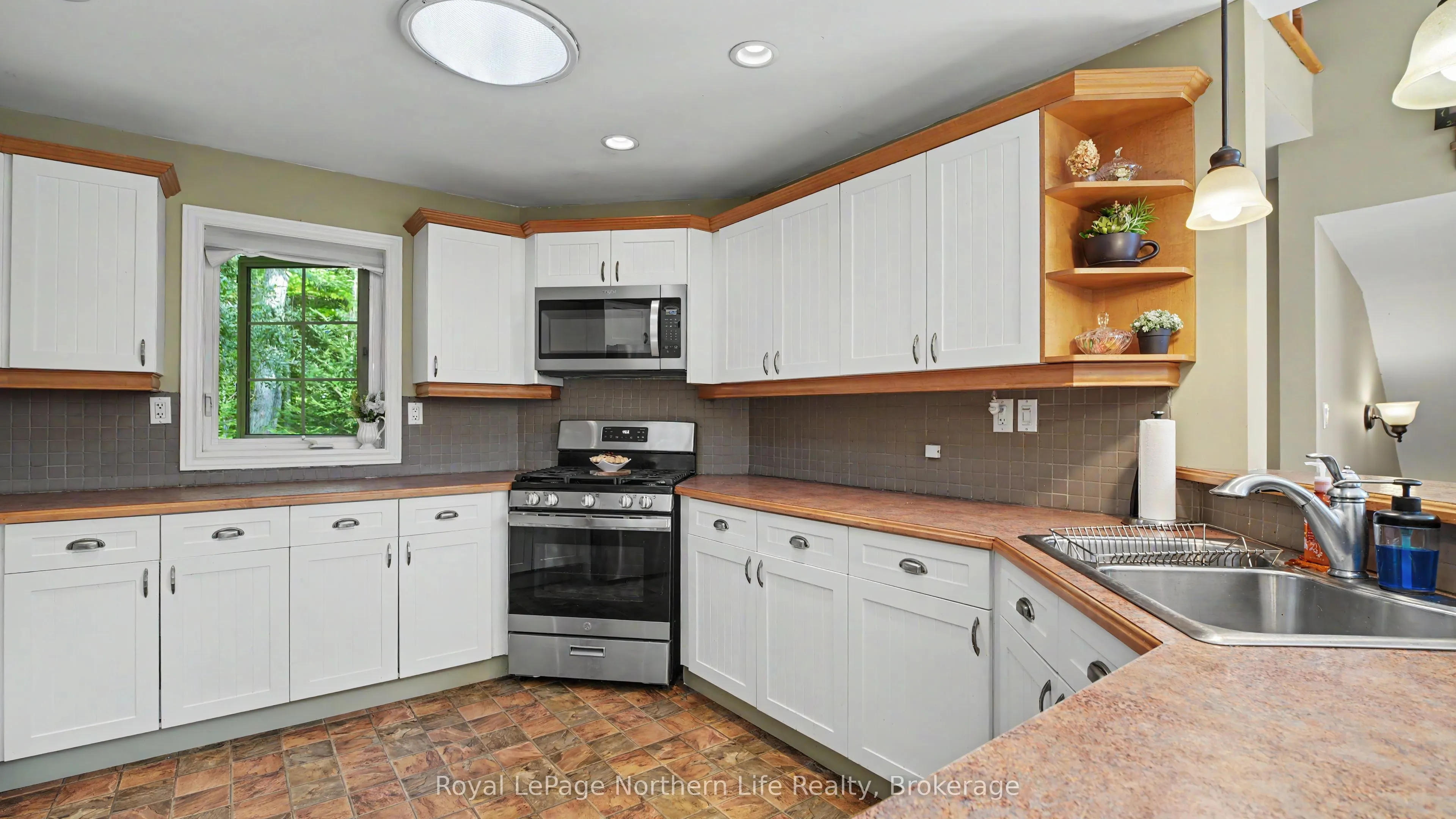 146 Niagara Road