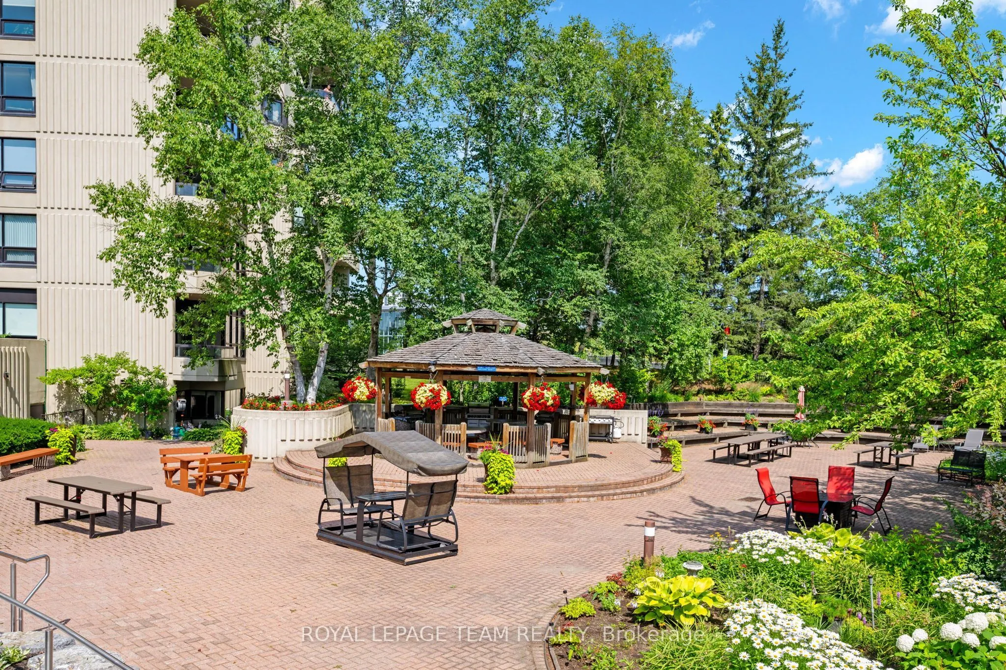 1500 Riverside Drive #2408