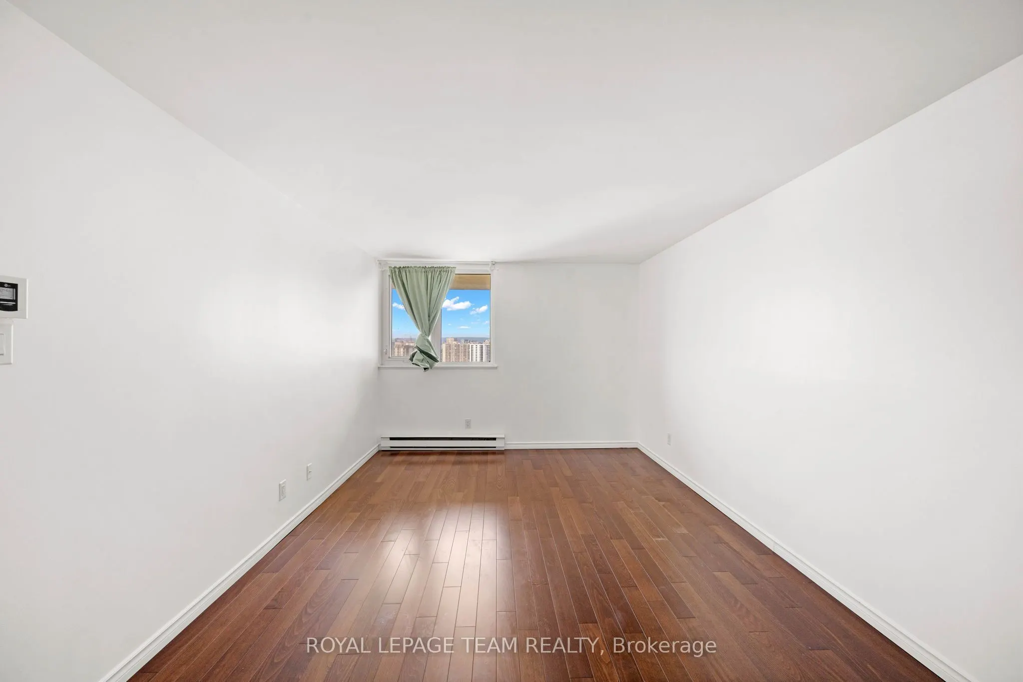 1500 Riverside Drive #2408