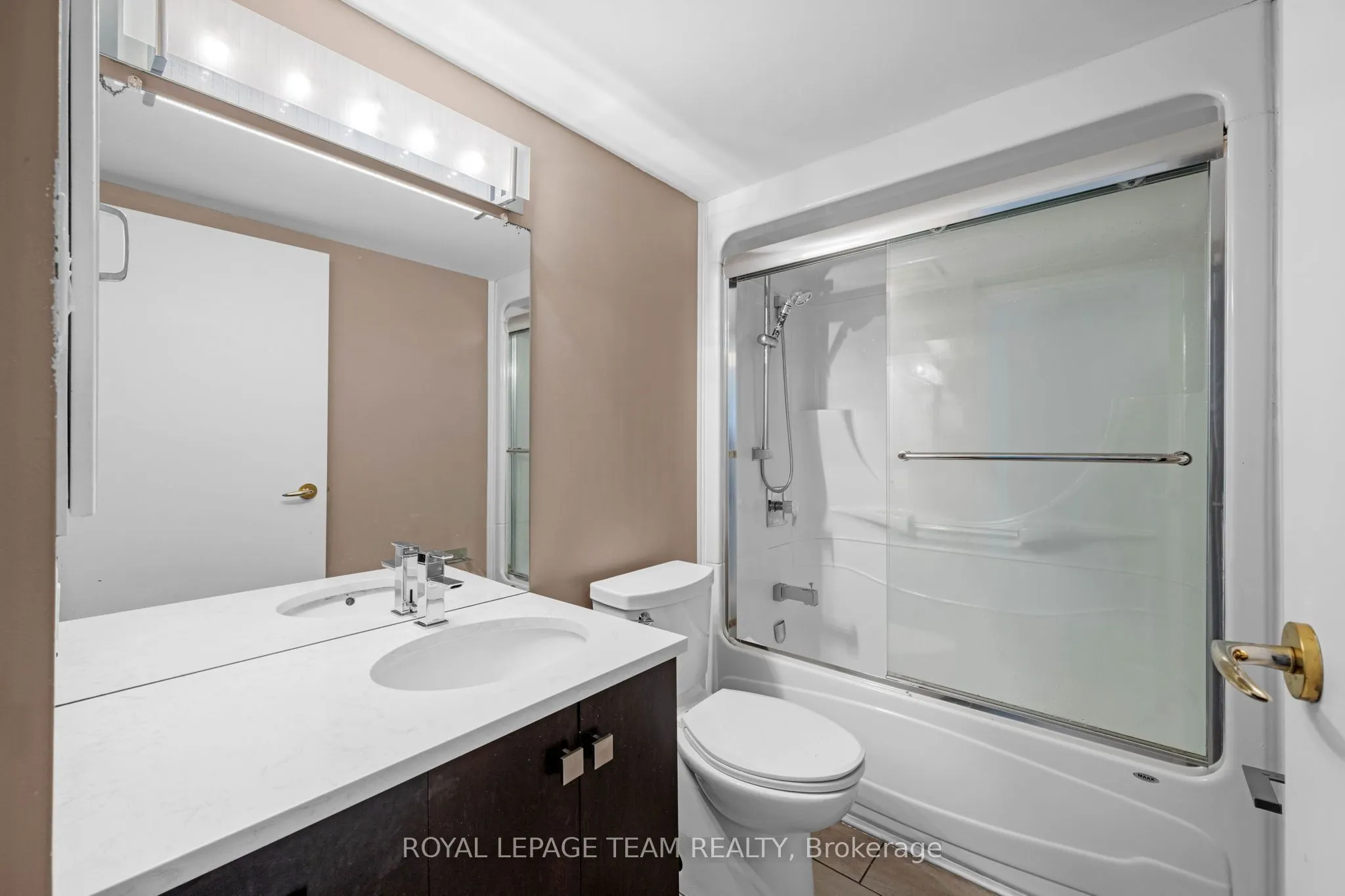 1500 Riverside Drive #2408
