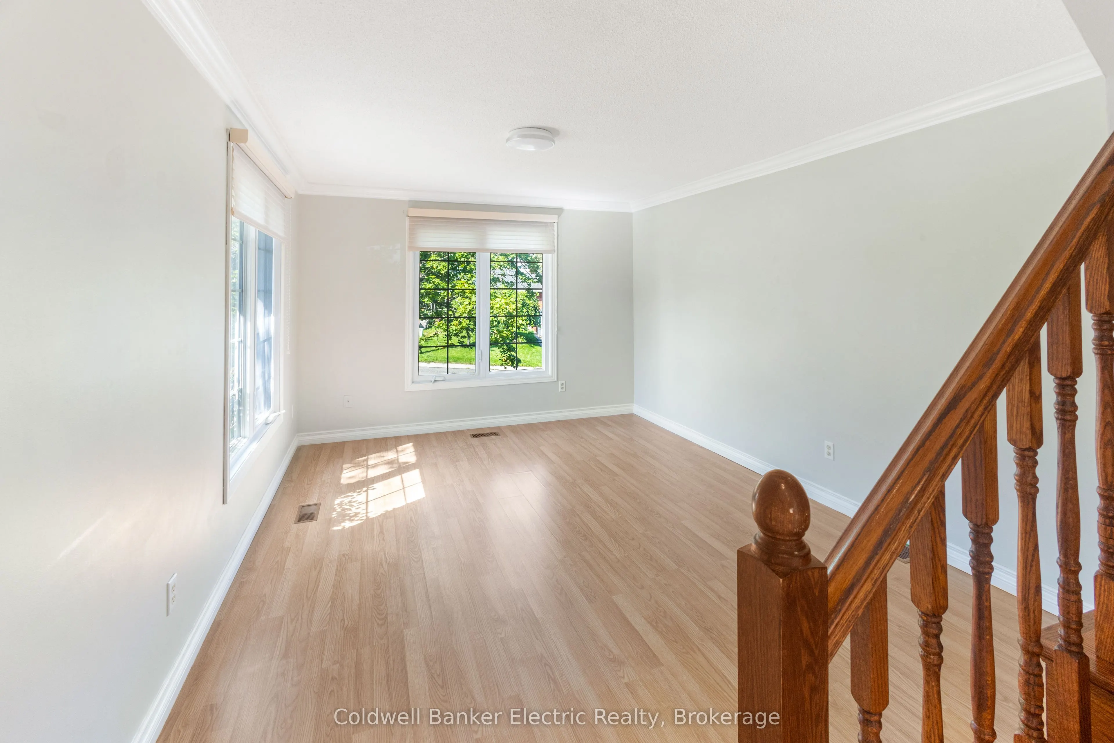 958 Smithside Court
