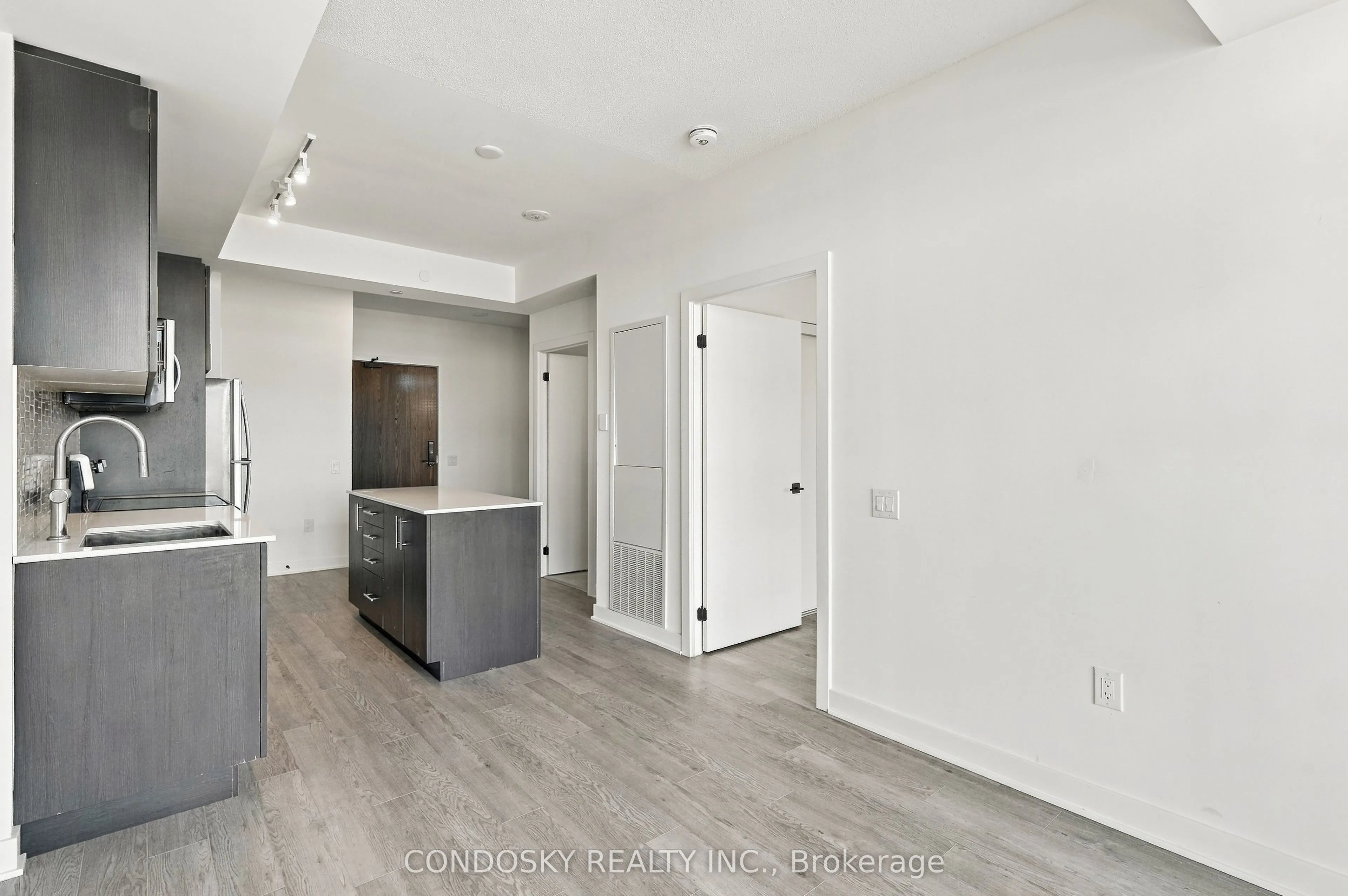 2782 Barton Street E #1012