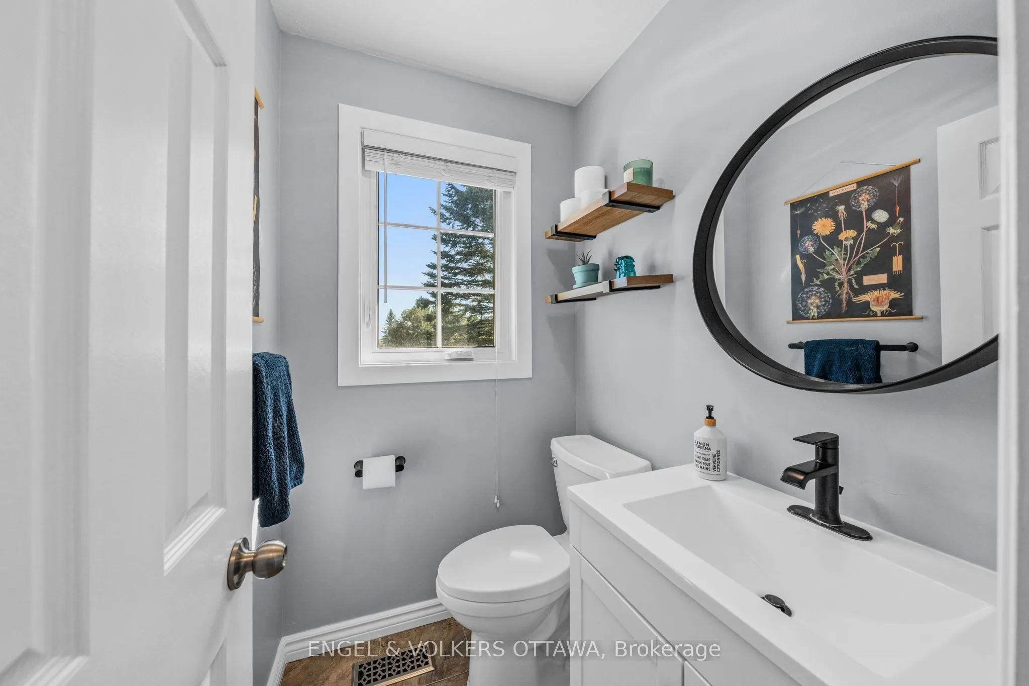 109 Inniskillin Drive