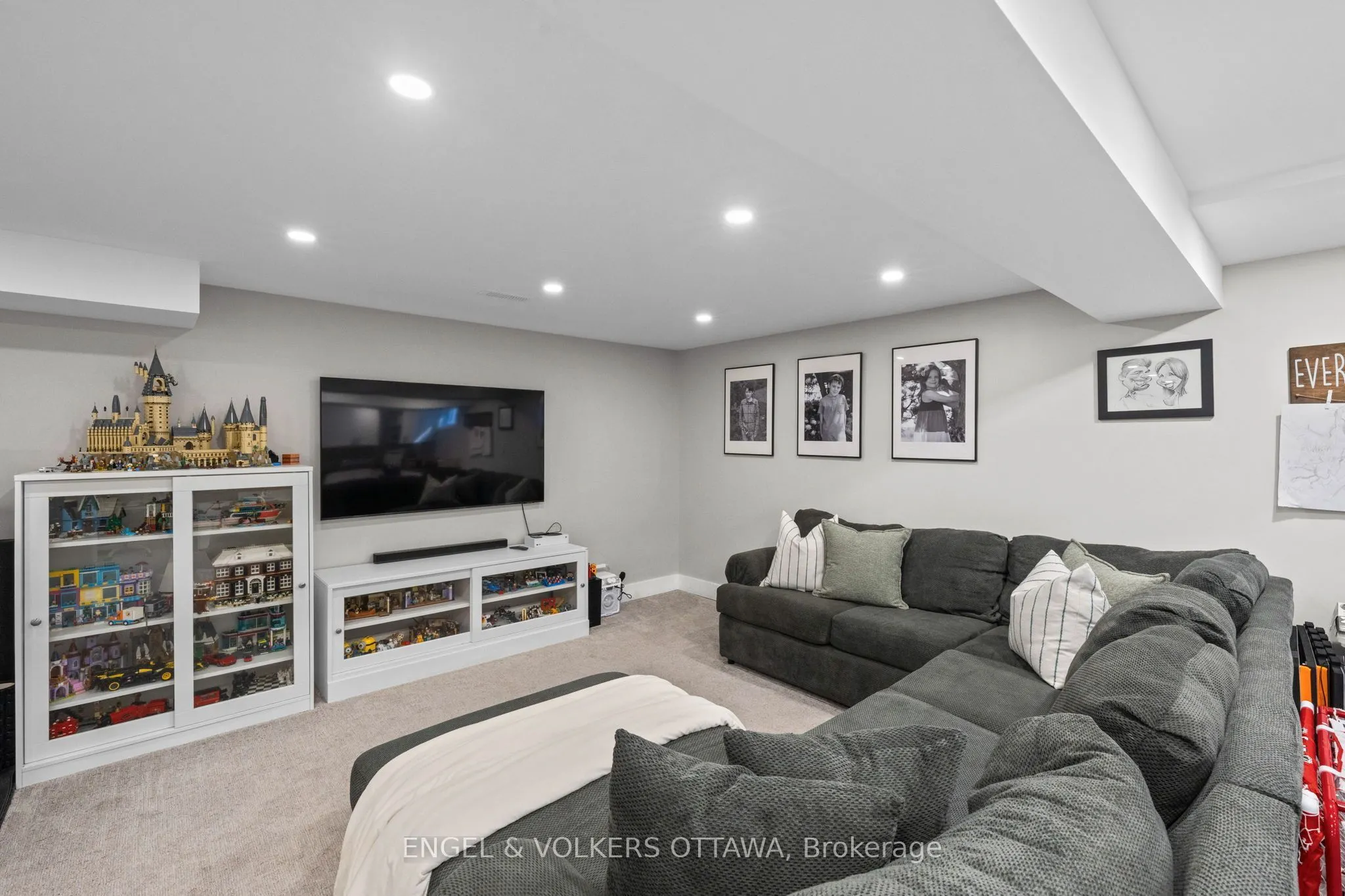 109 Inniskillin Drive