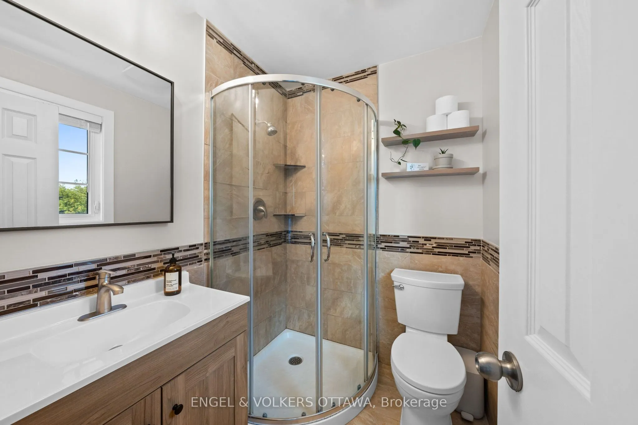 109 Inniskillin Drive