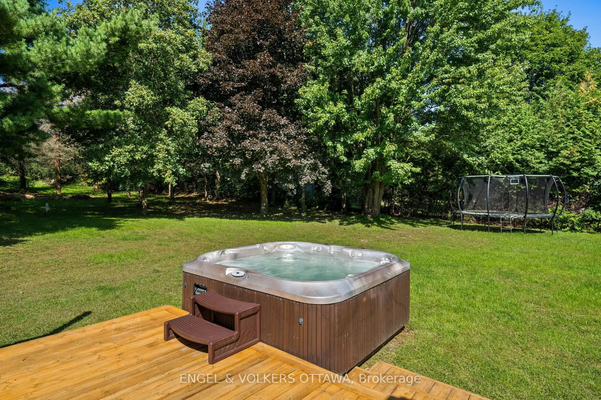 109 Inniskillin Drive