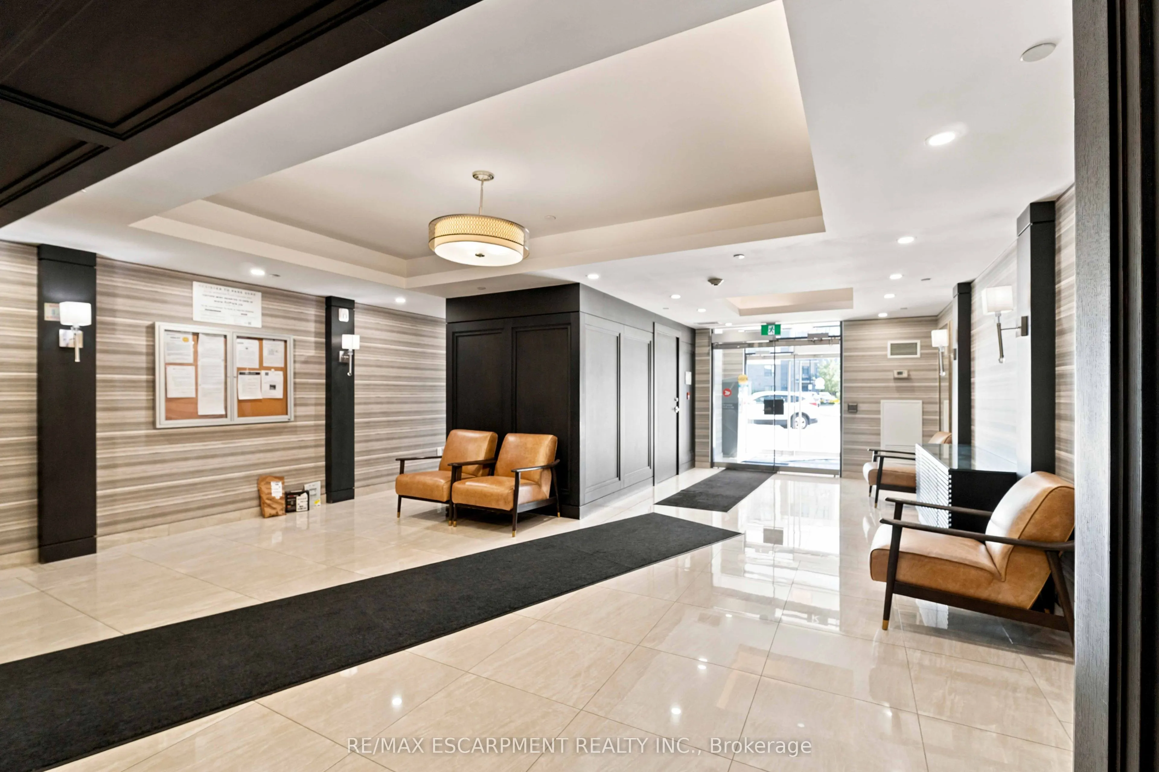125 Shoreview Place #411