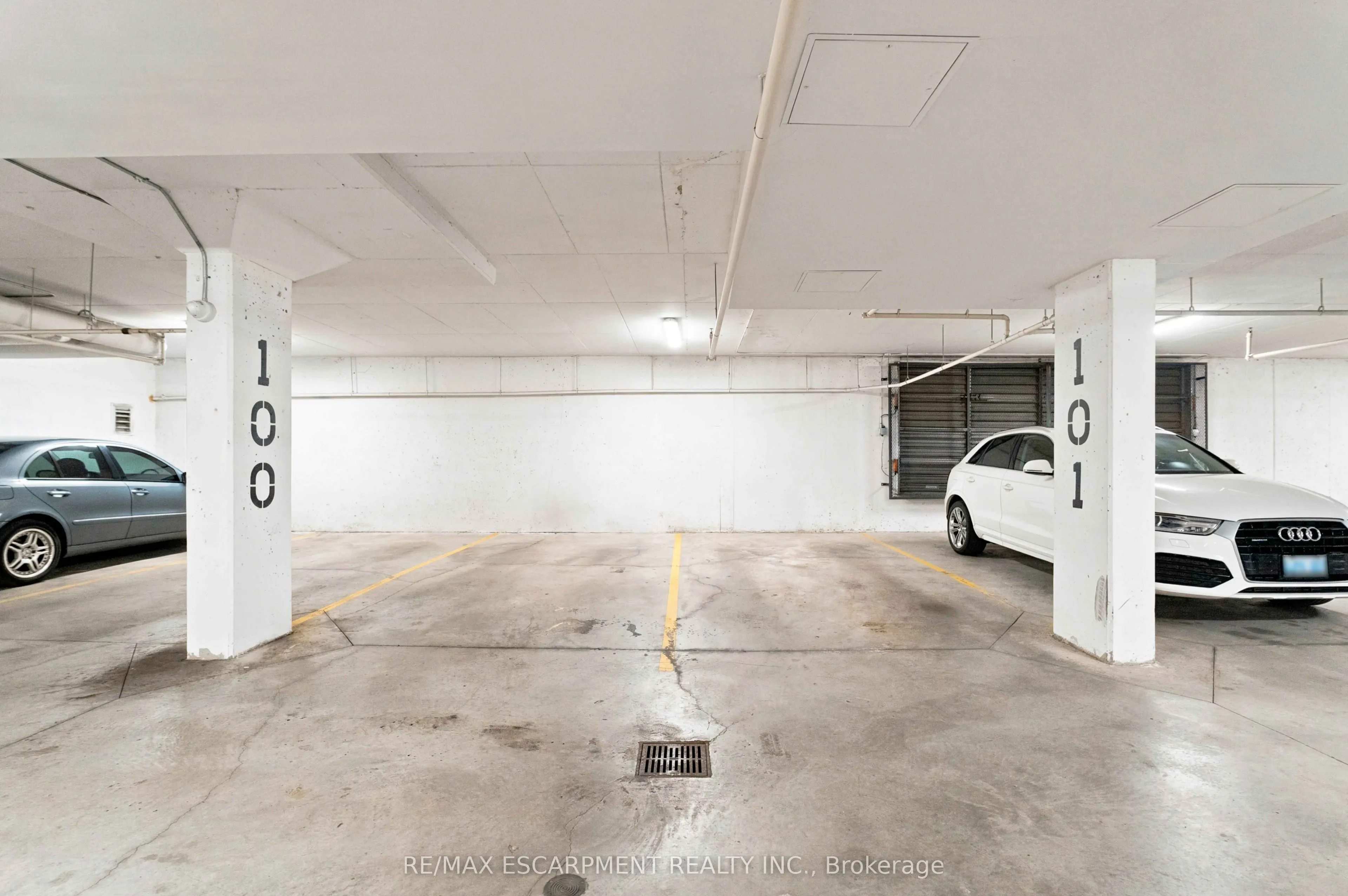 125 Shoreview Place #411