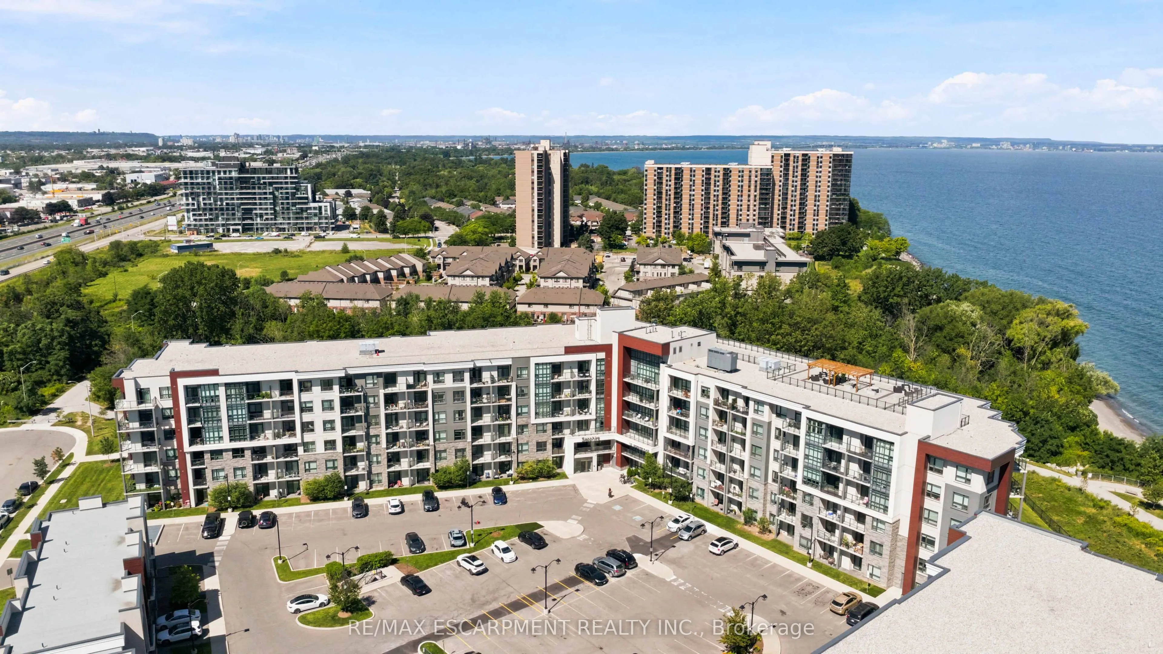 125 Shoreview Place #411