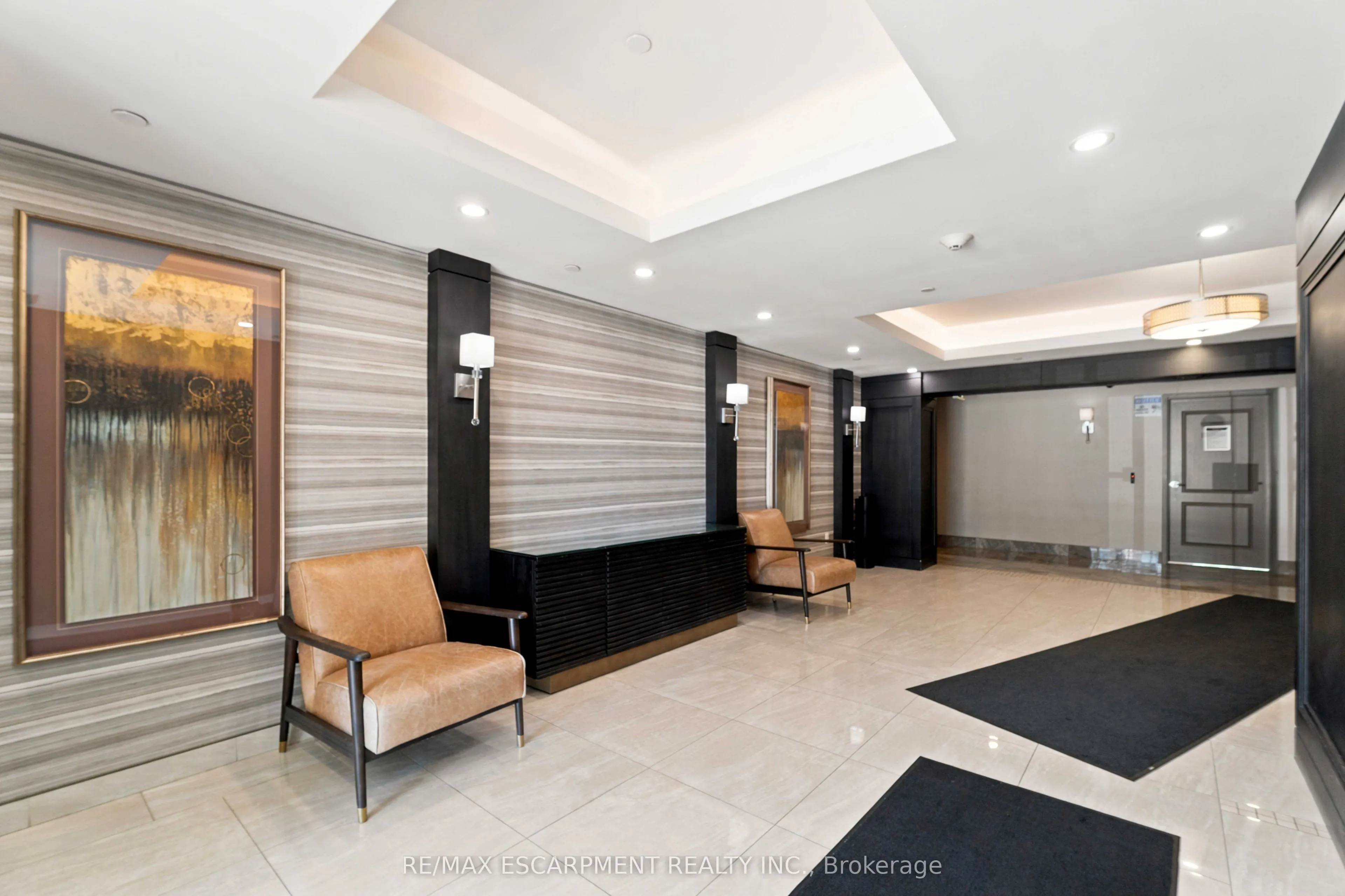 125 Shoreview Place #411