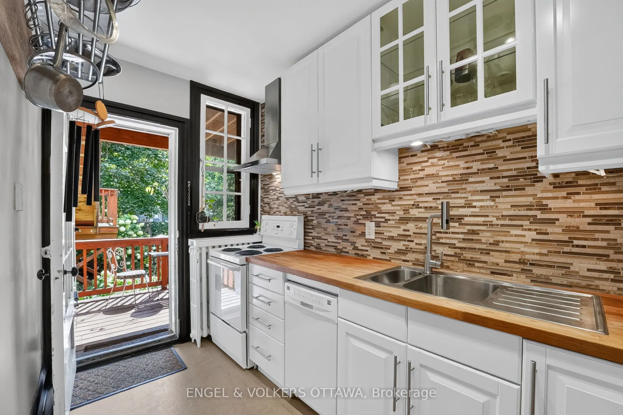 128 Second Avenue