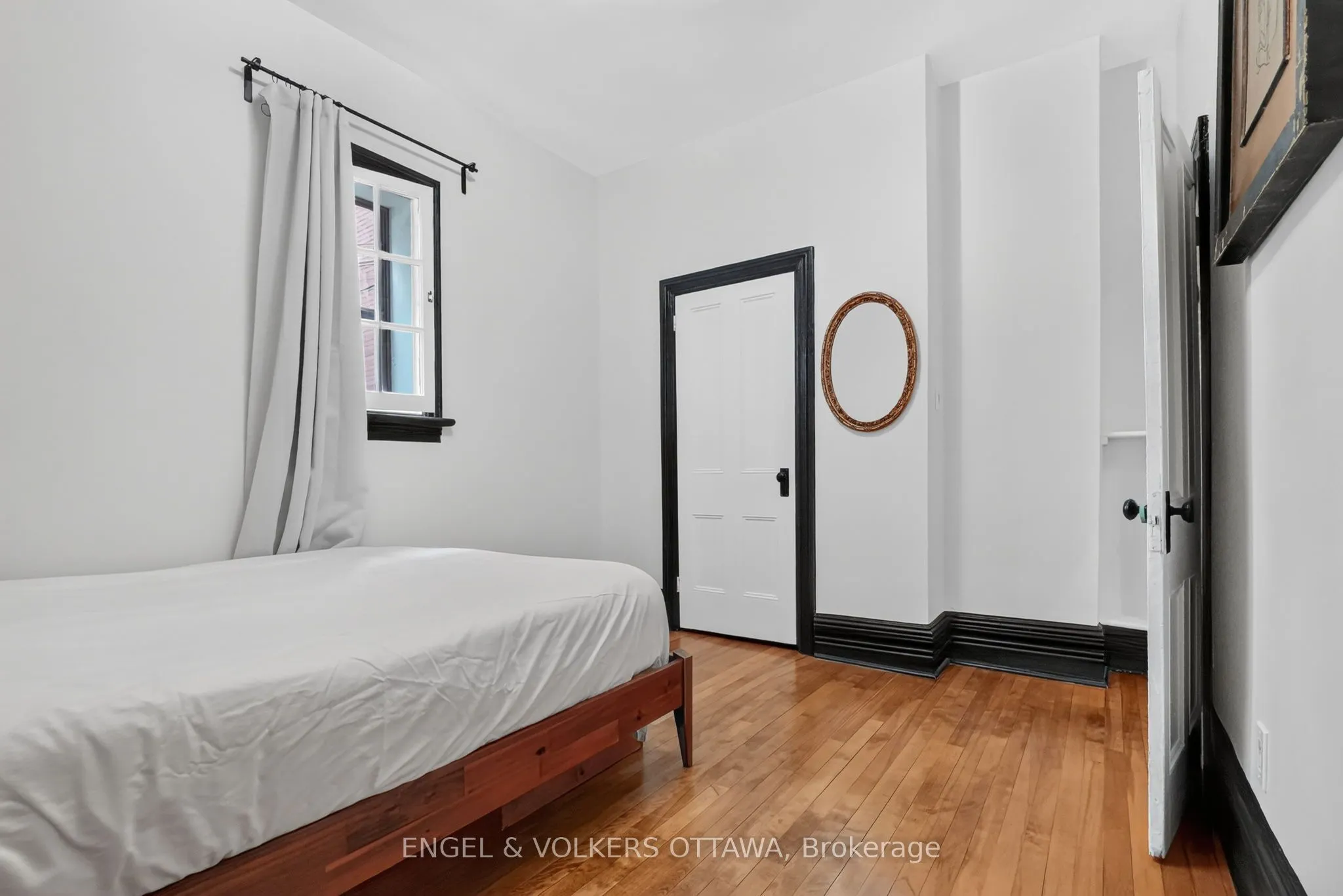 128 Second Avenue