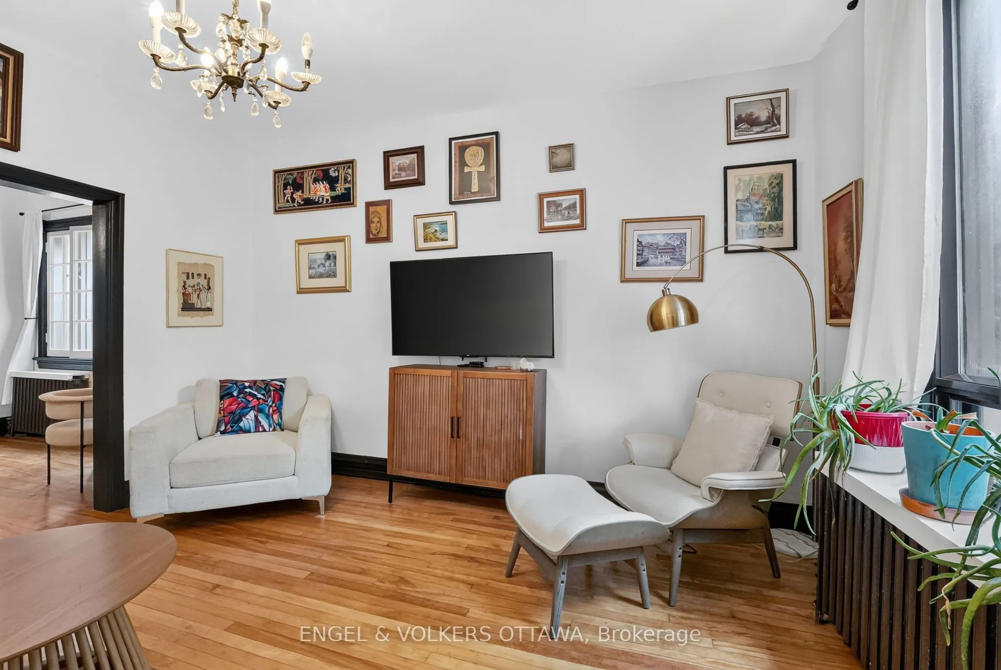128 Second Avenue