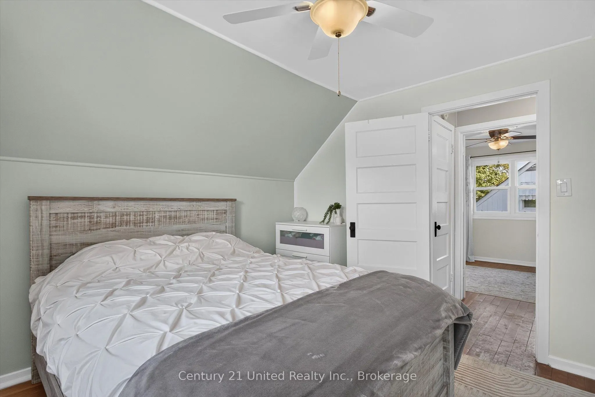 679 Hawley Street