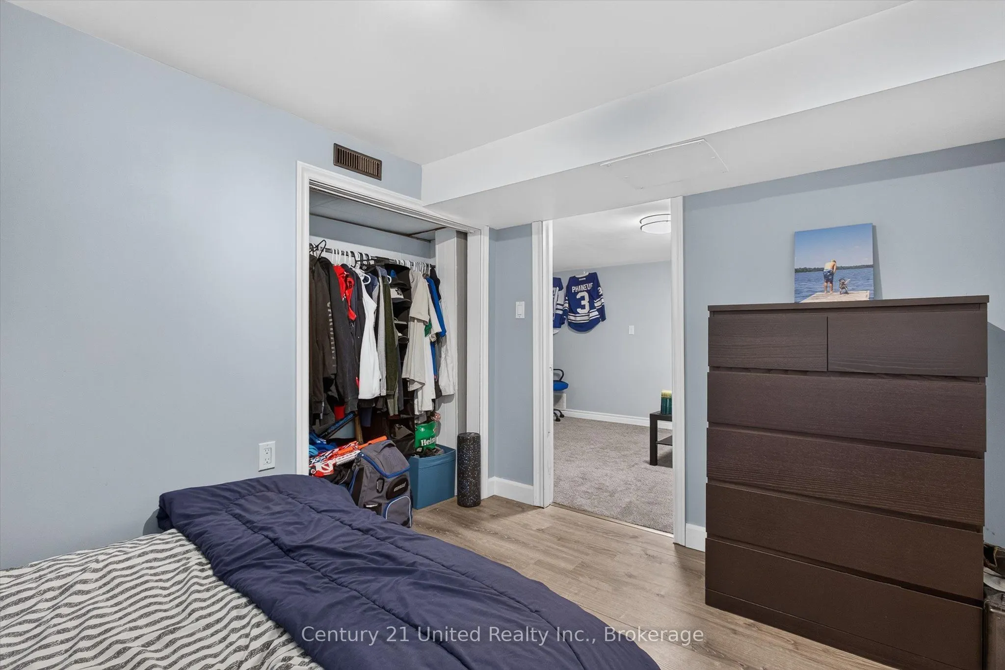 679 Hawley Street
