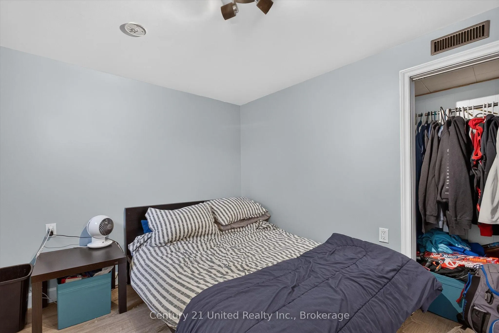 679 Hawley Street