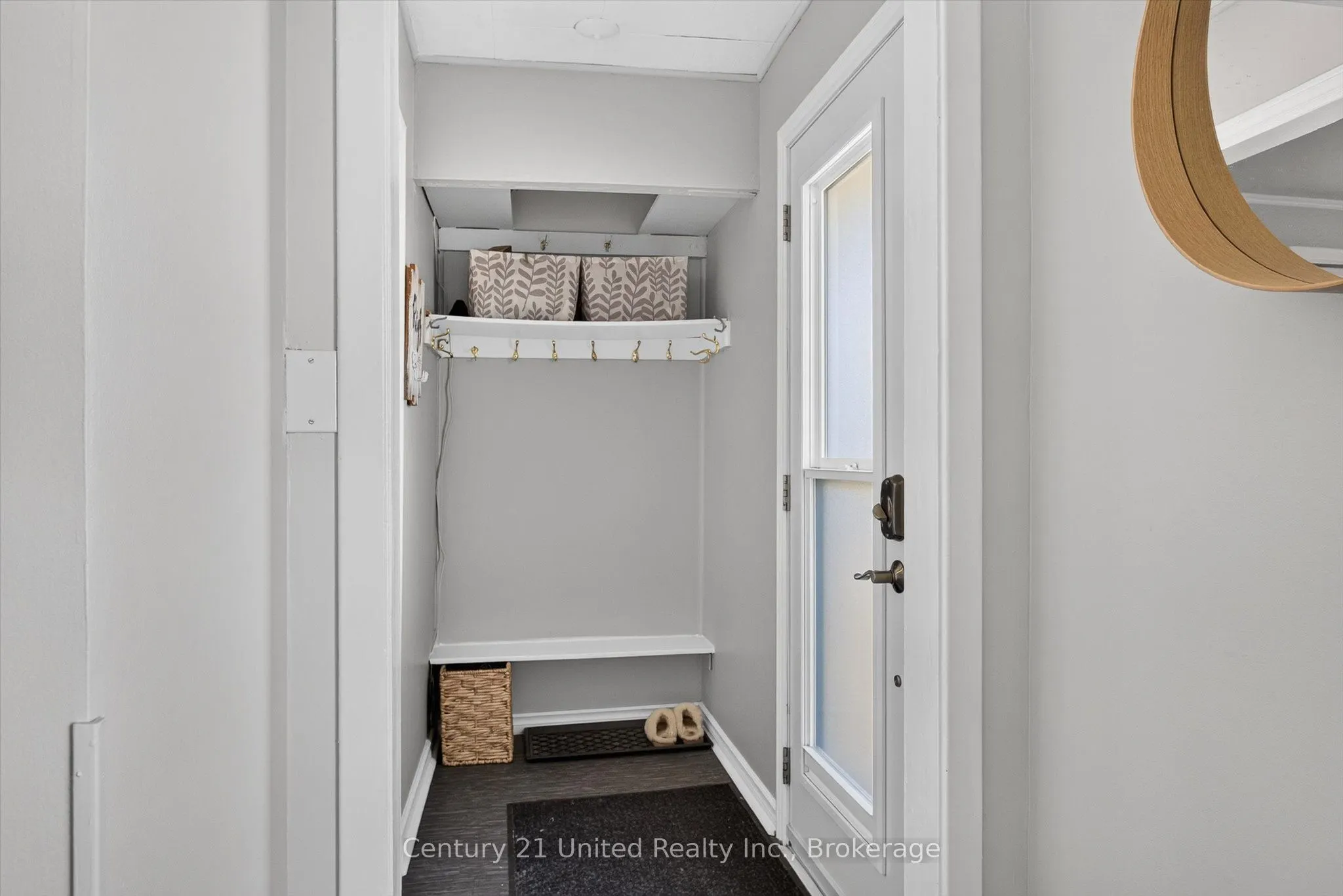 679 Hawley Street