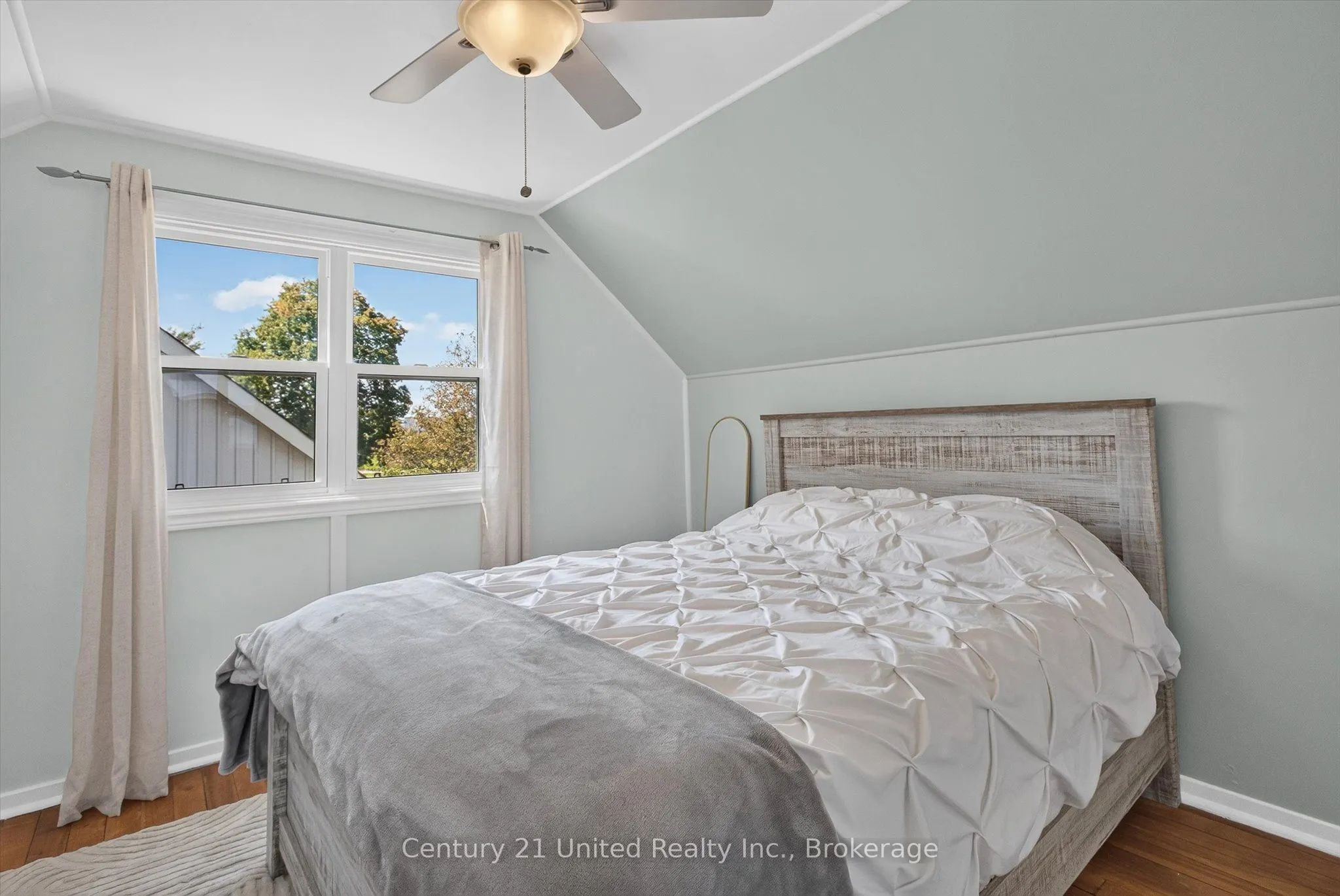 679 Hawley Street