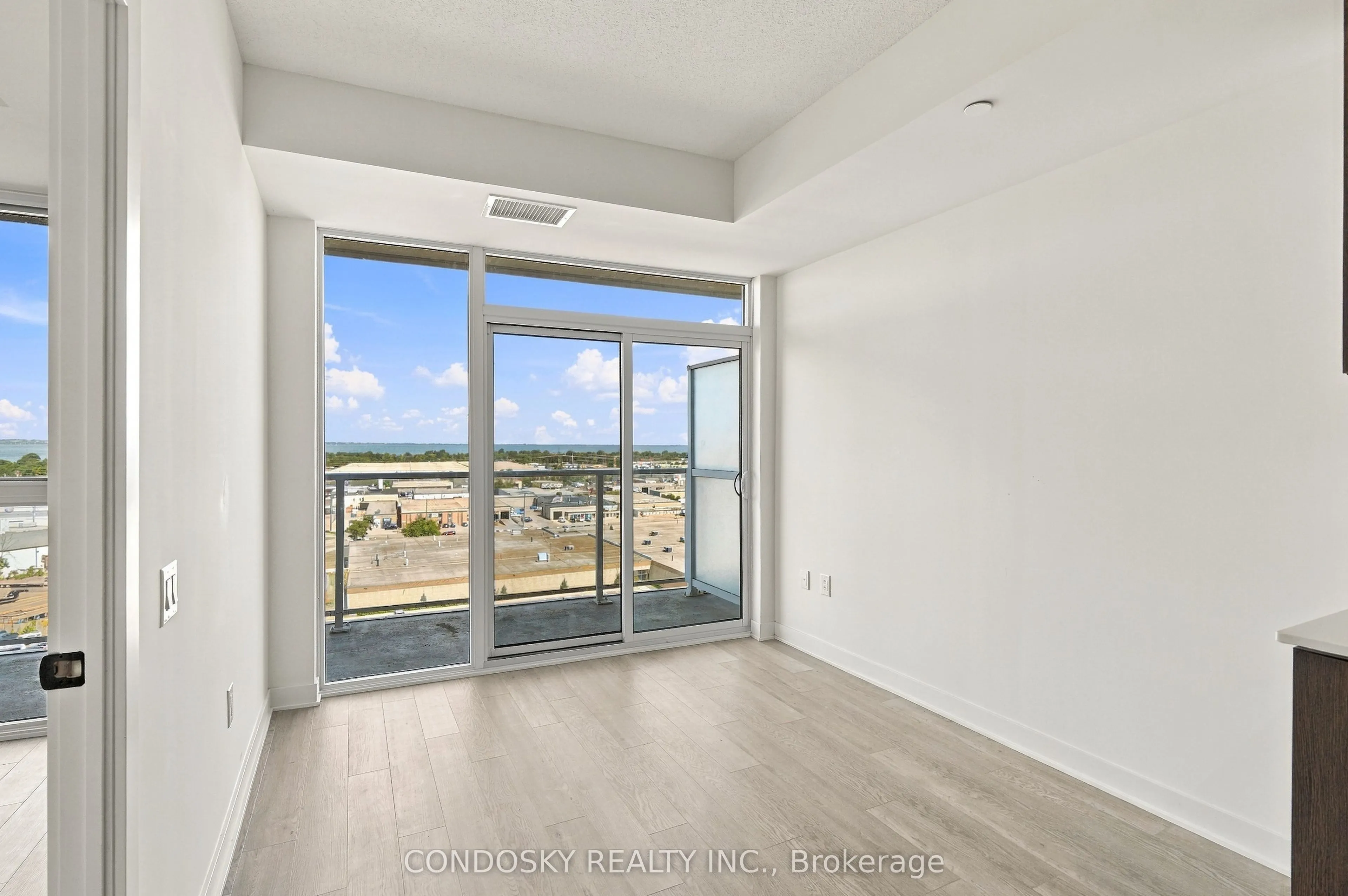 2782 Barton Street E #1012