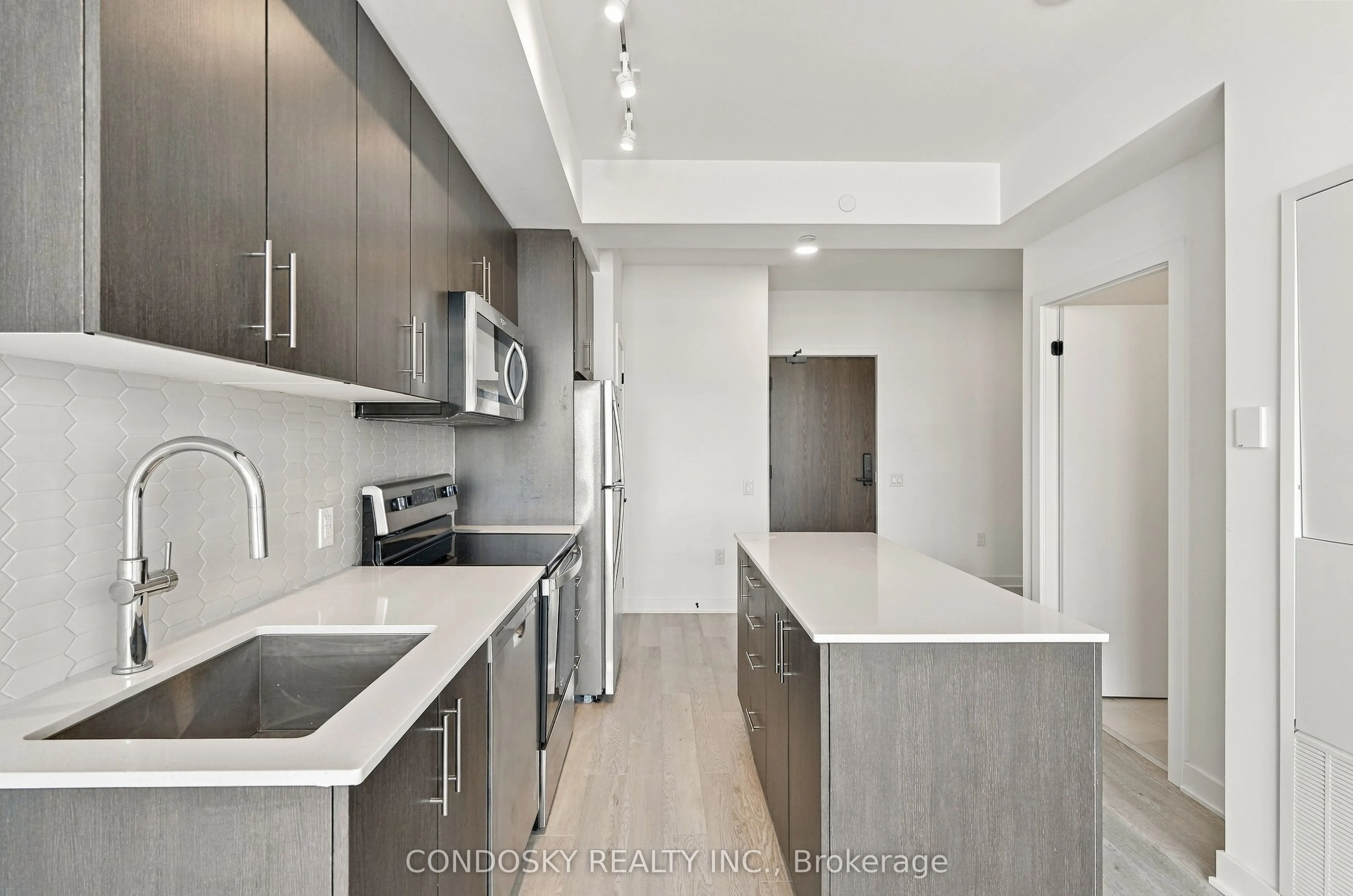 2782 Barton Street E #1012