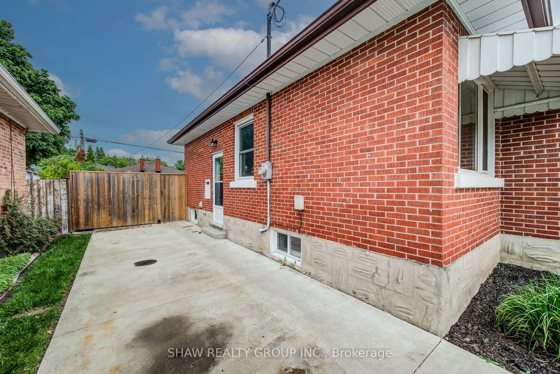 468 Highland Road