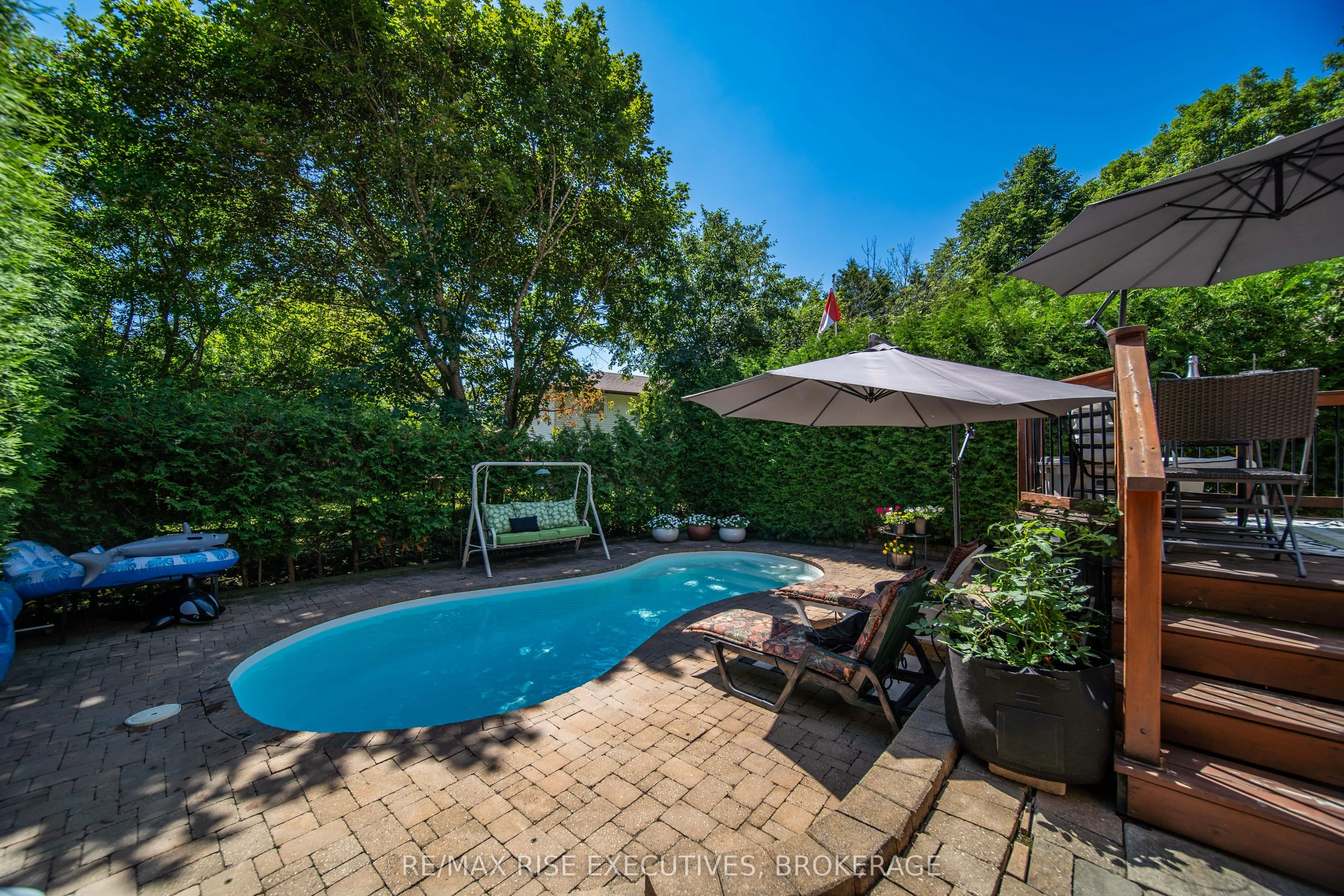 149 Grenadier Drive