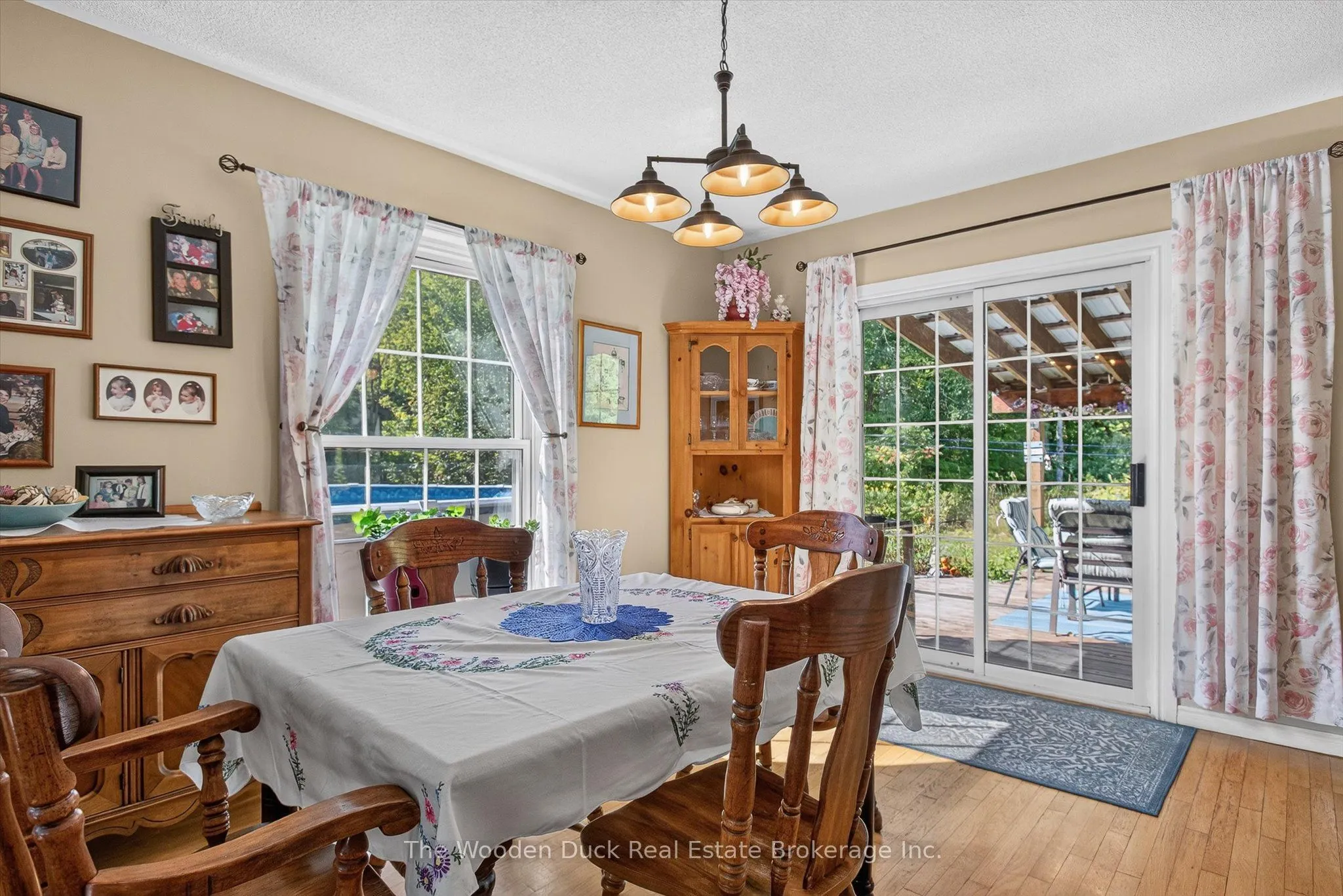 330 County Rd 46 Road