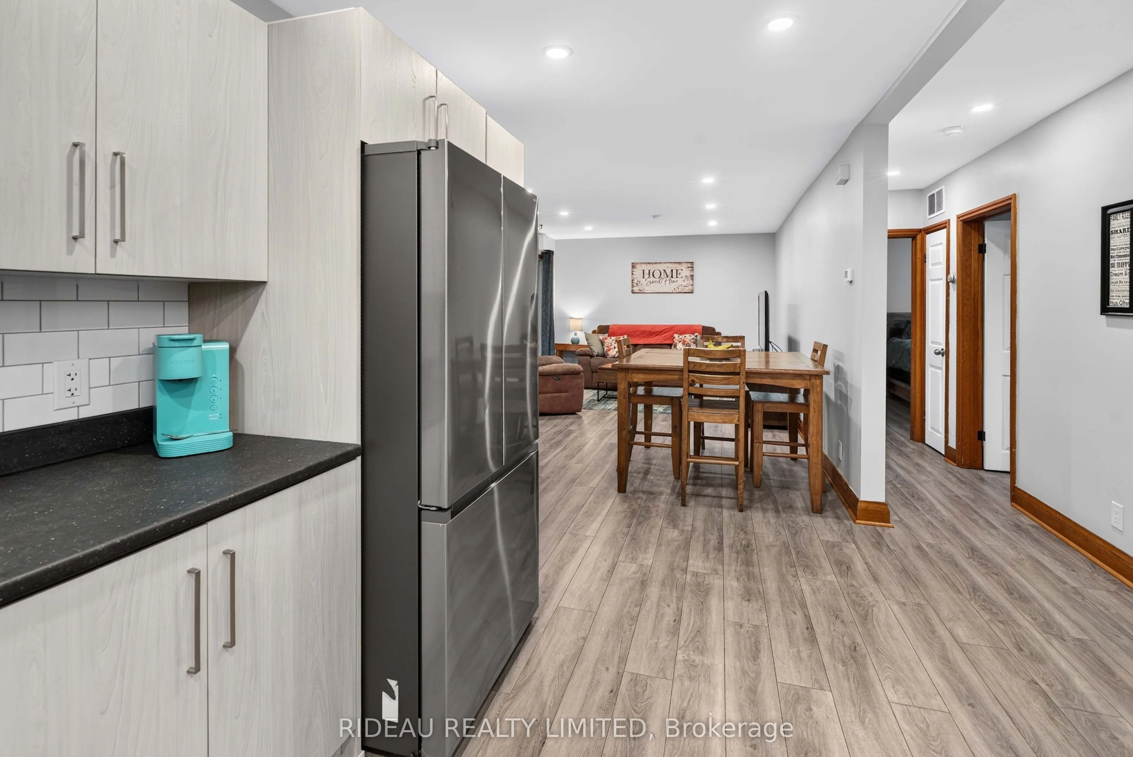 4 Otter Drive
