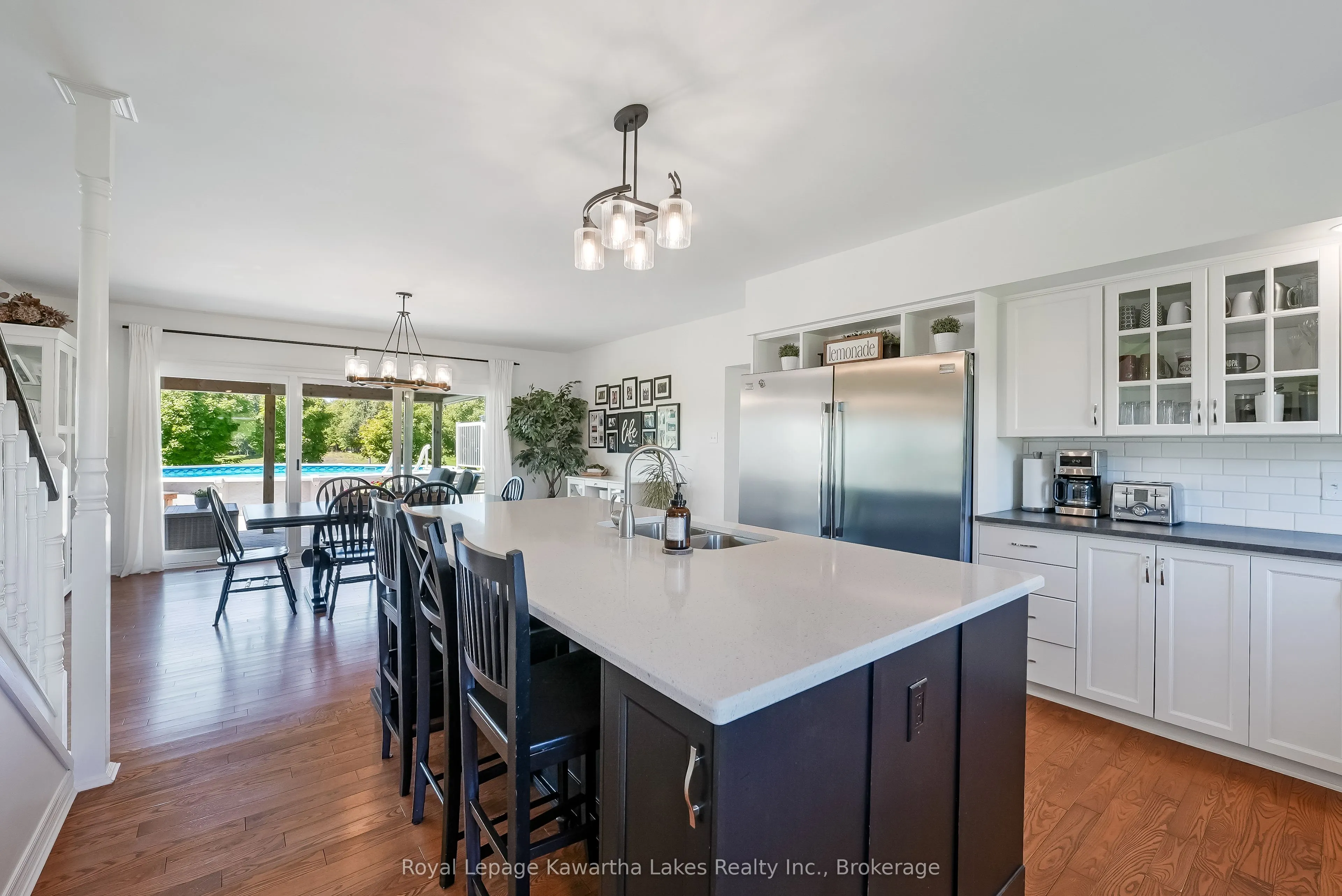 2433 County Rd 121 Road