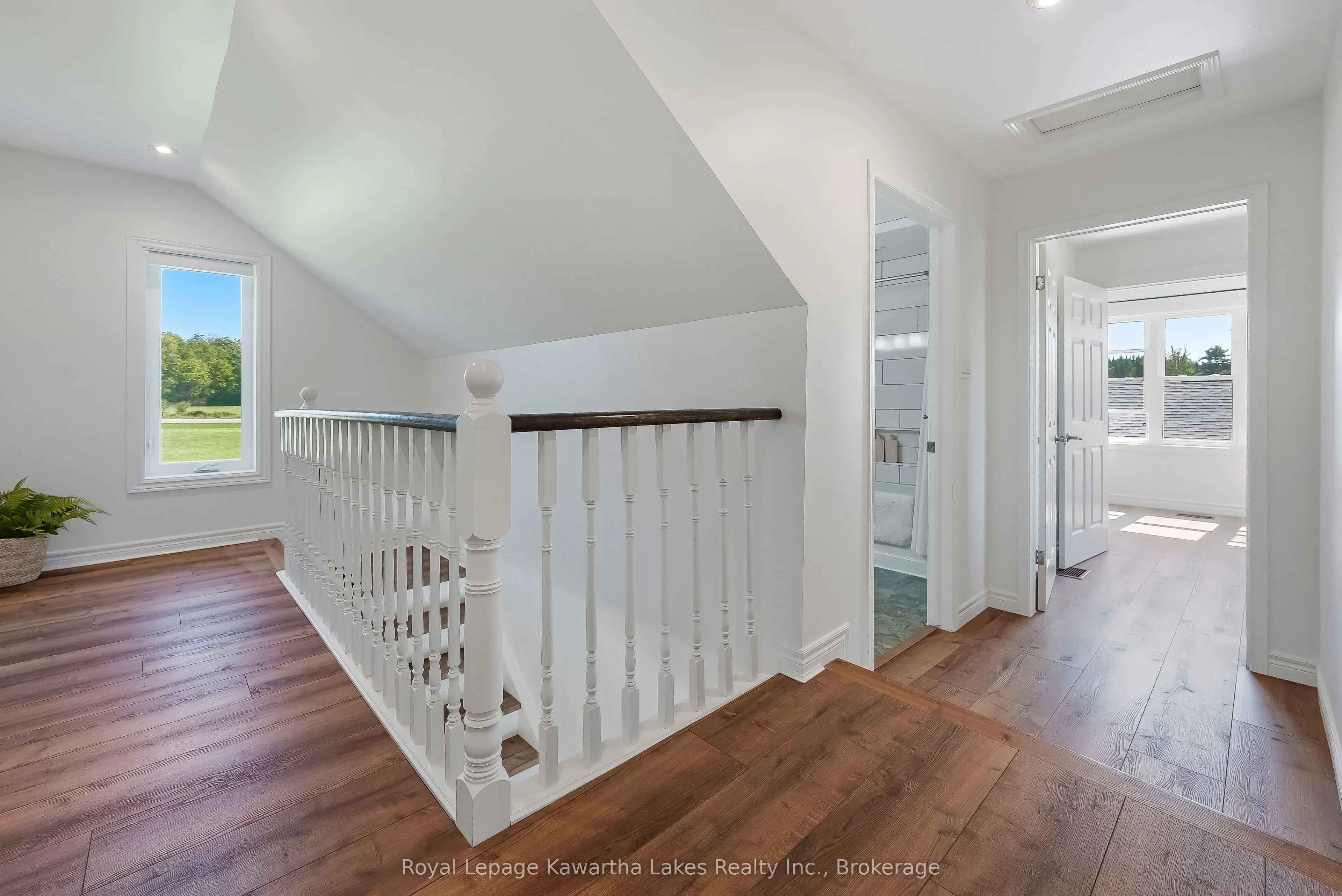 2433 County Rd 121 Road