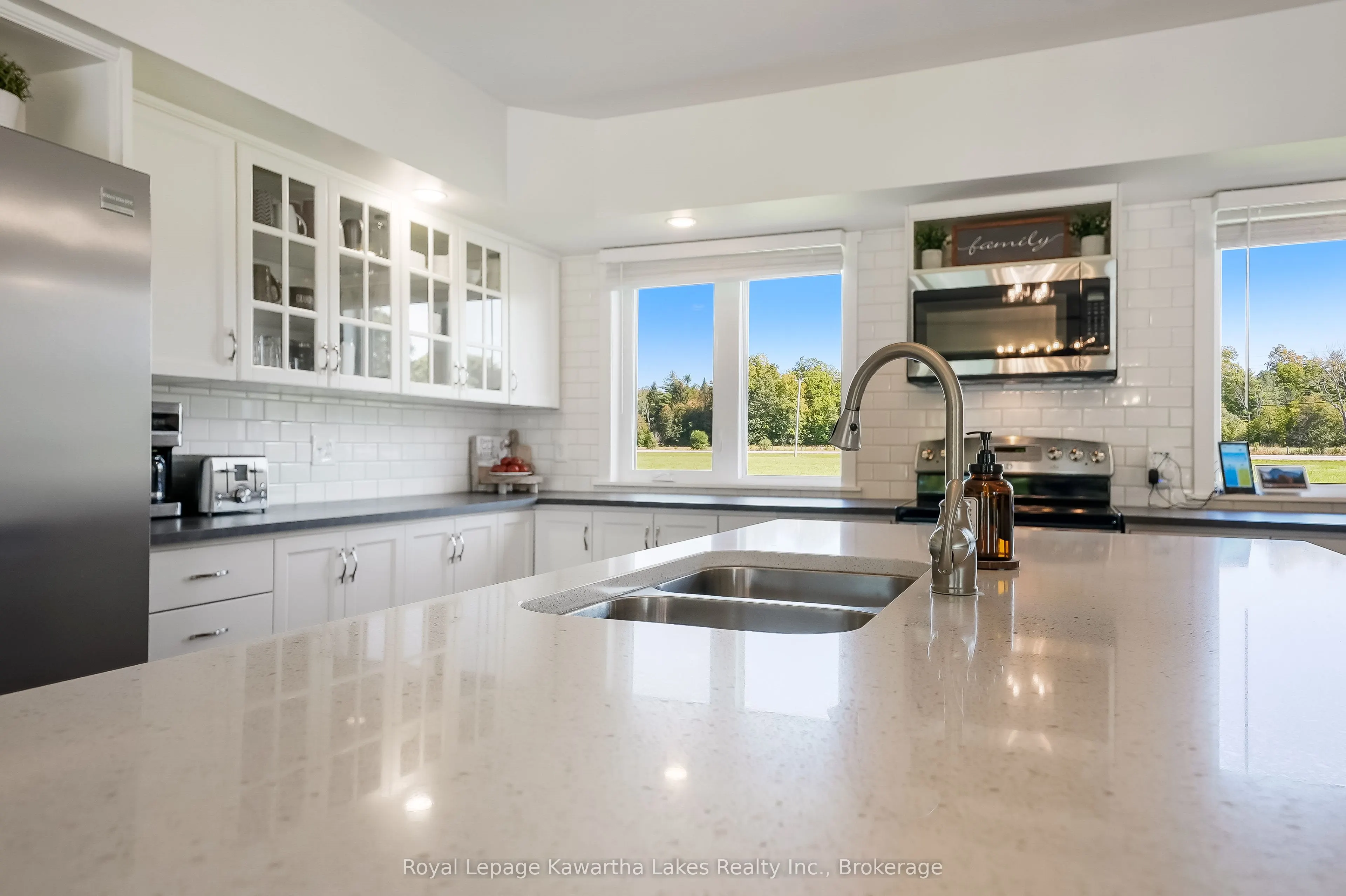 2433 County Rd 121 Road