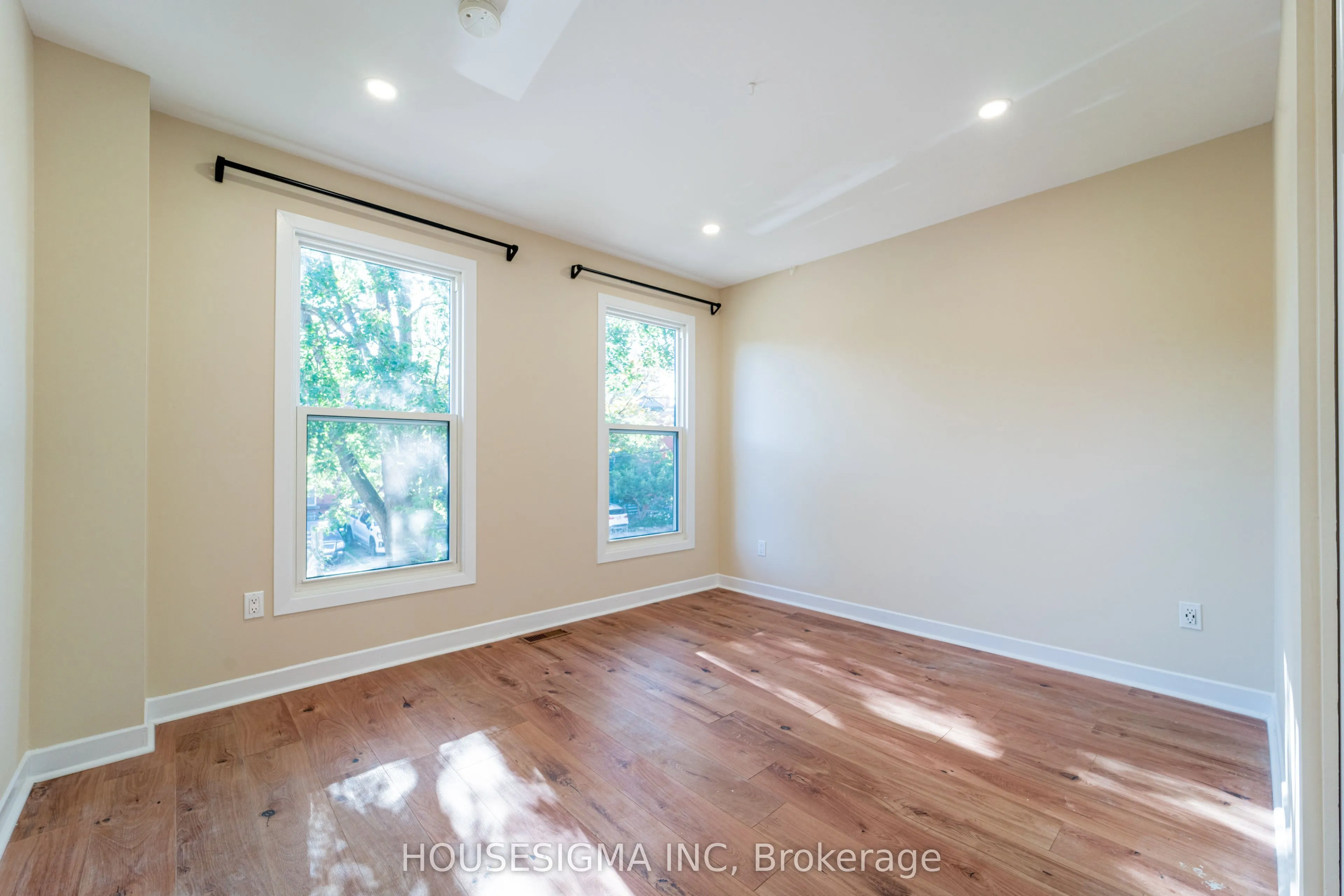 43 Sweetland Avenue