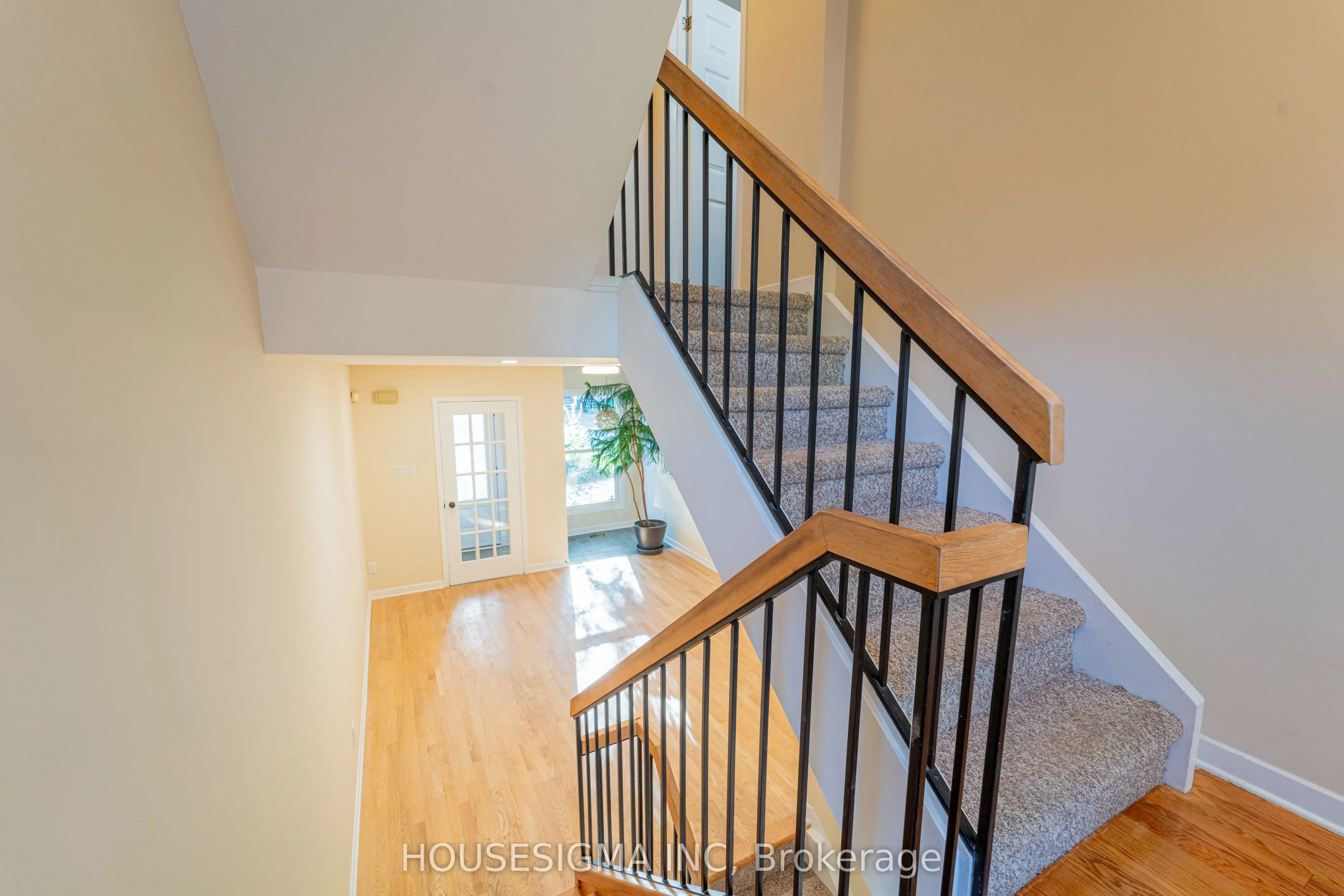 43 Sweetland Avenue